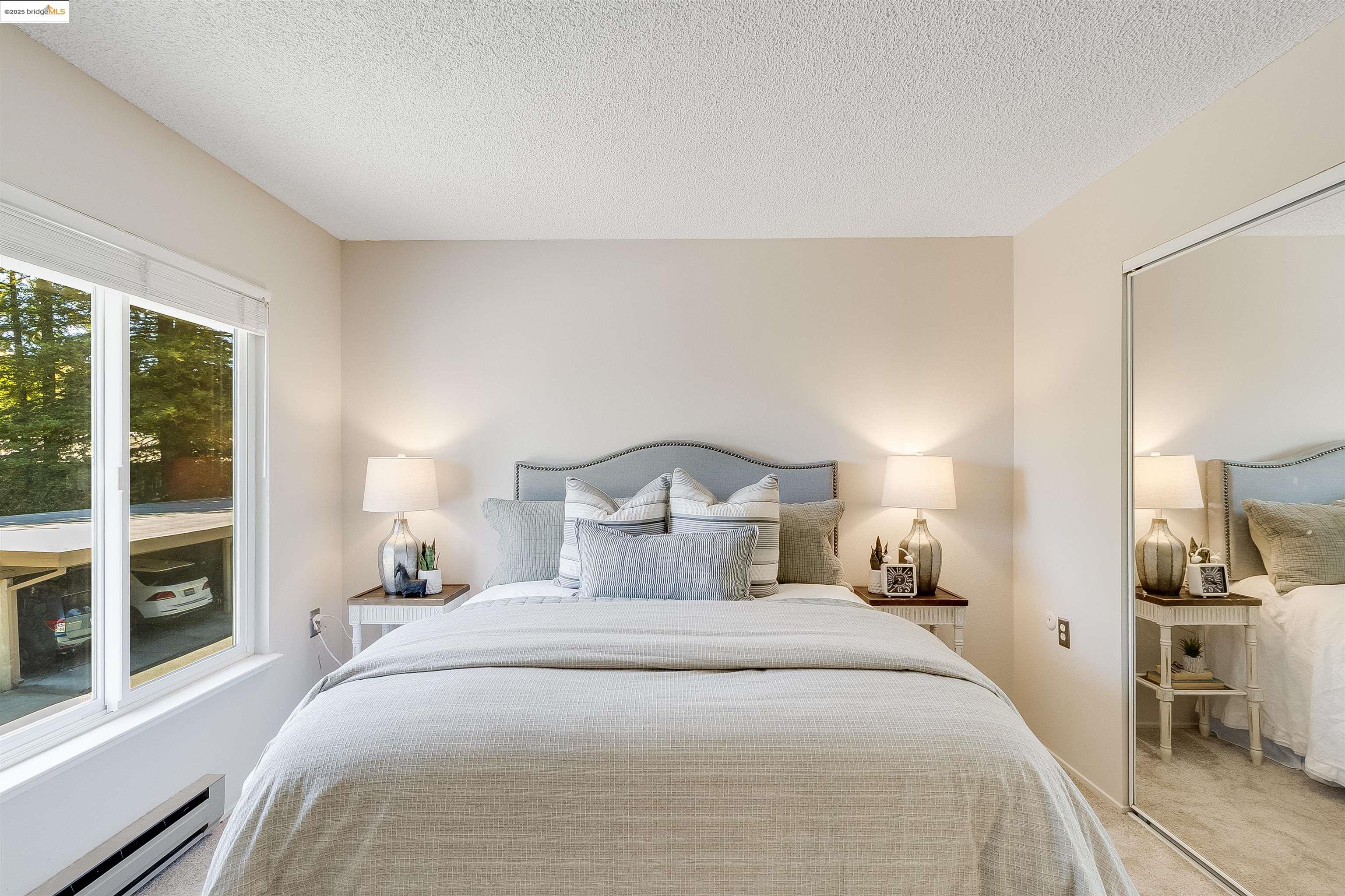 1405 Ptarmigan Dr # 1