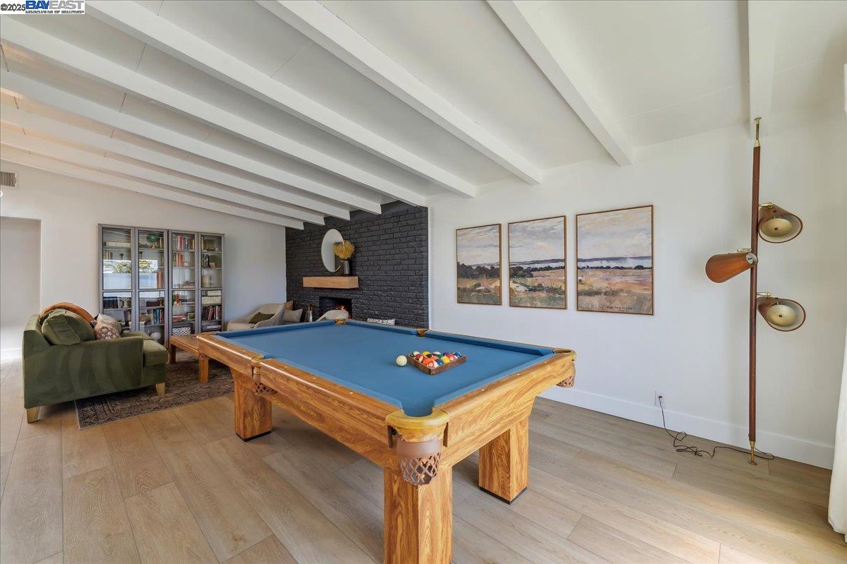 427 Bernal Ave