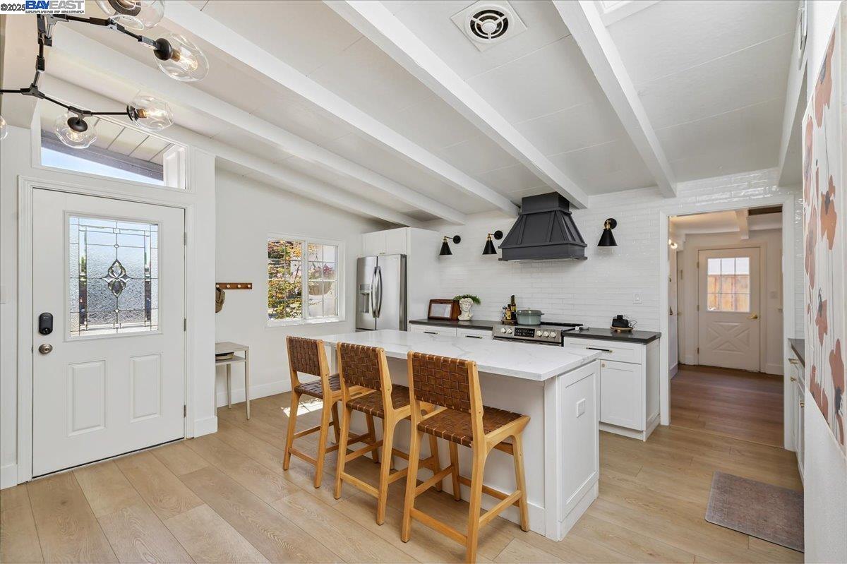 427 Bernal Ave