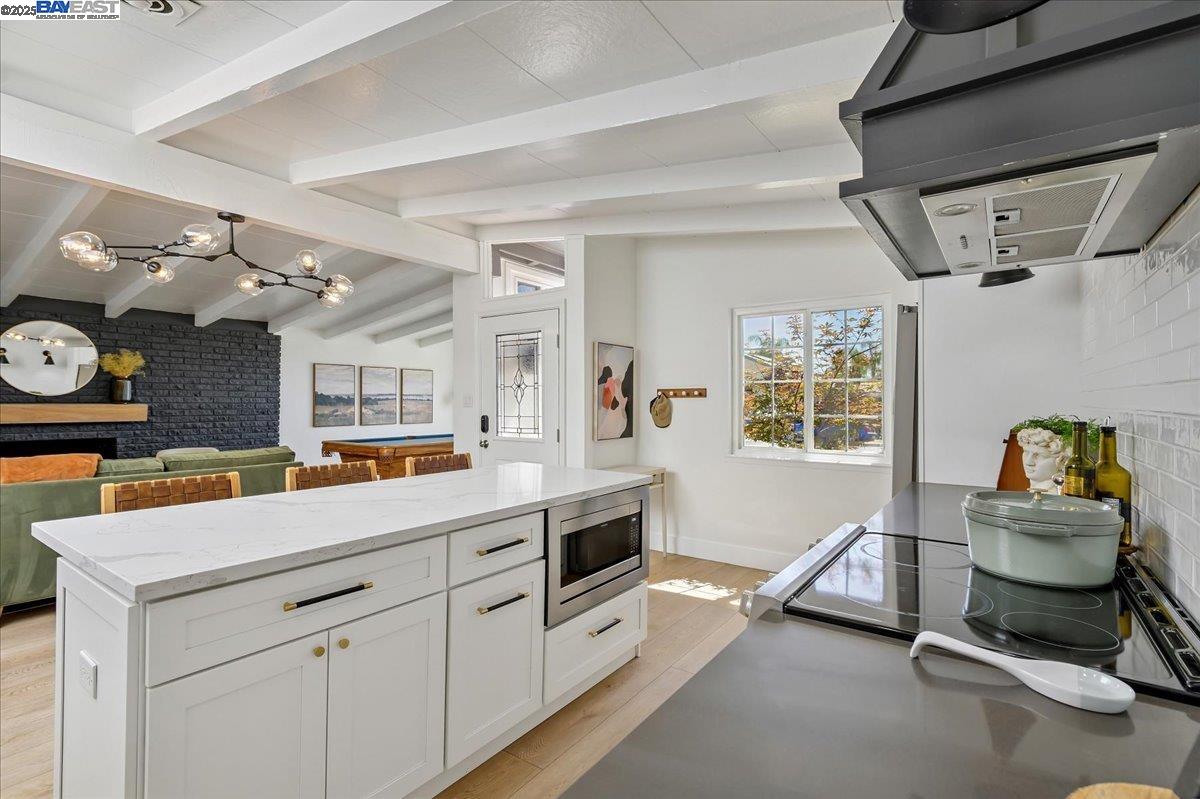 427 Bernal Ave