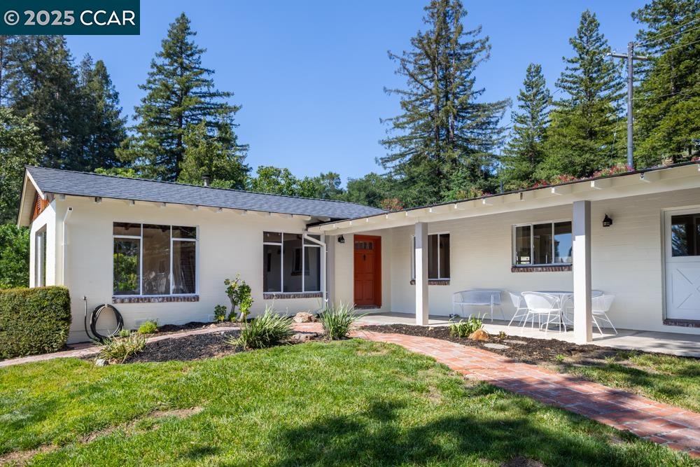1133 N Thompson Rd