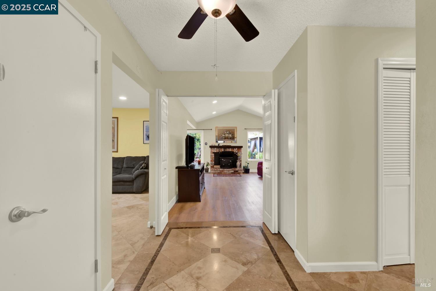 139 Pepperwood St