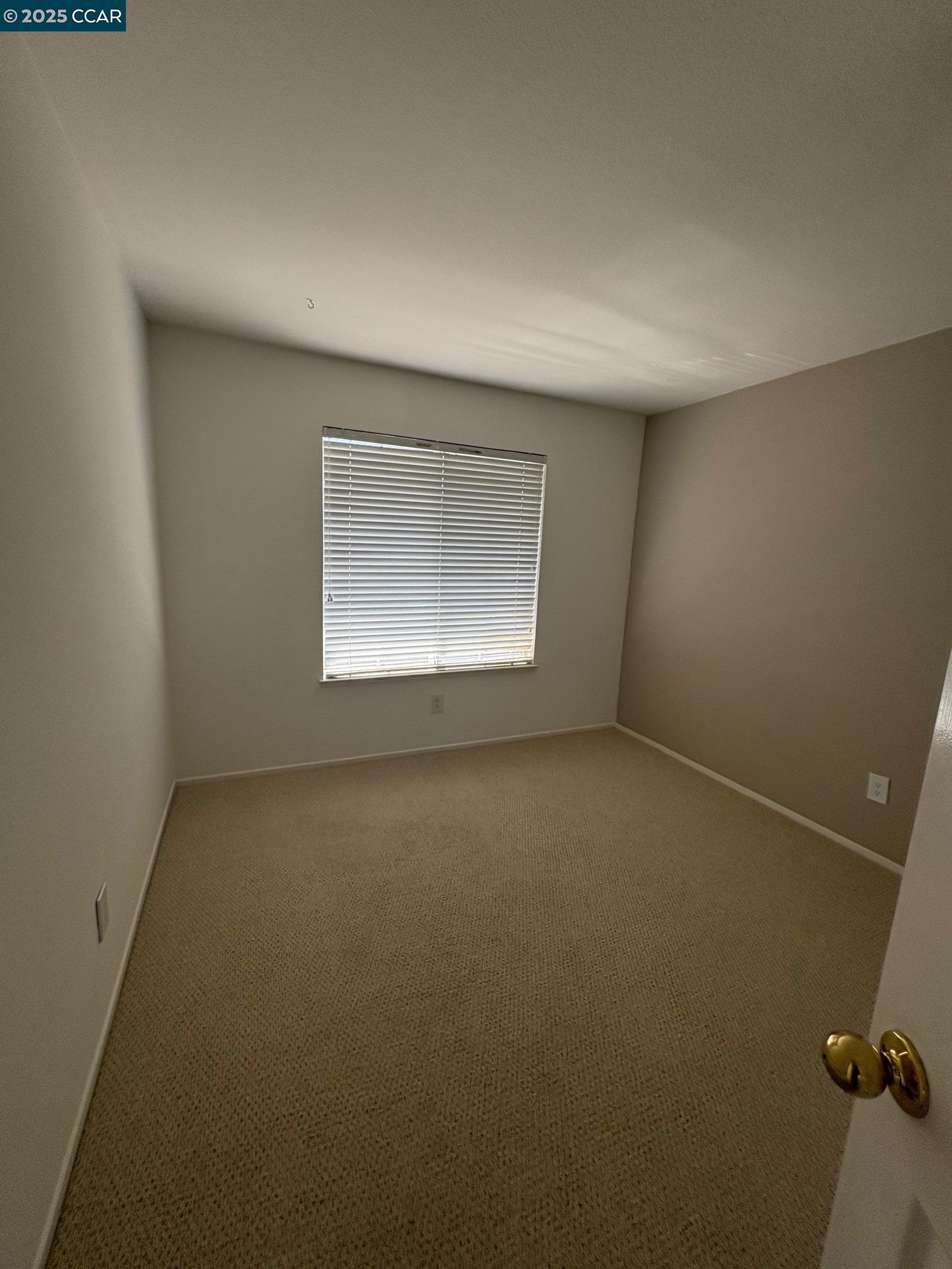 1029 Lakeridge Pl