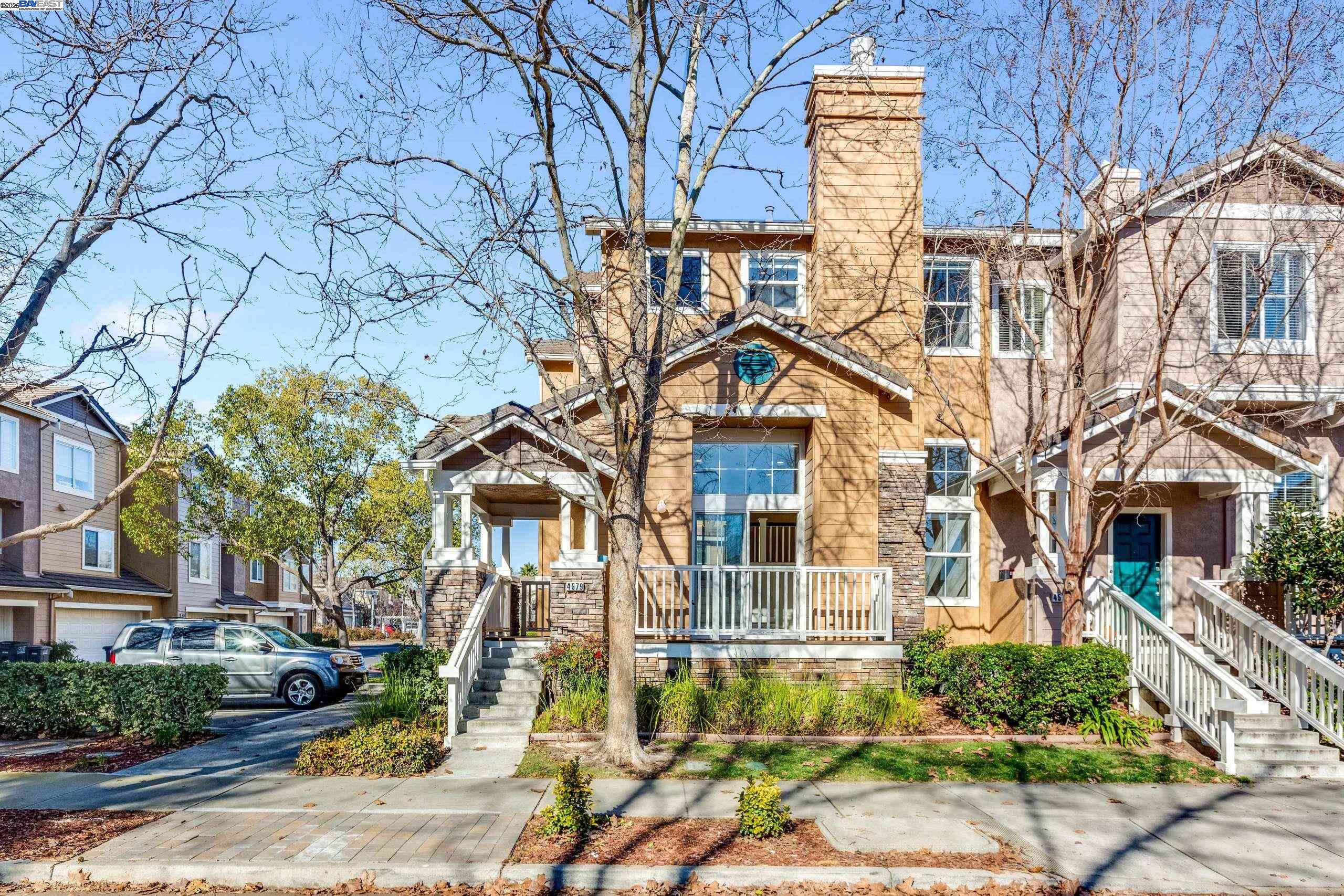 4579 Mangrove Dr