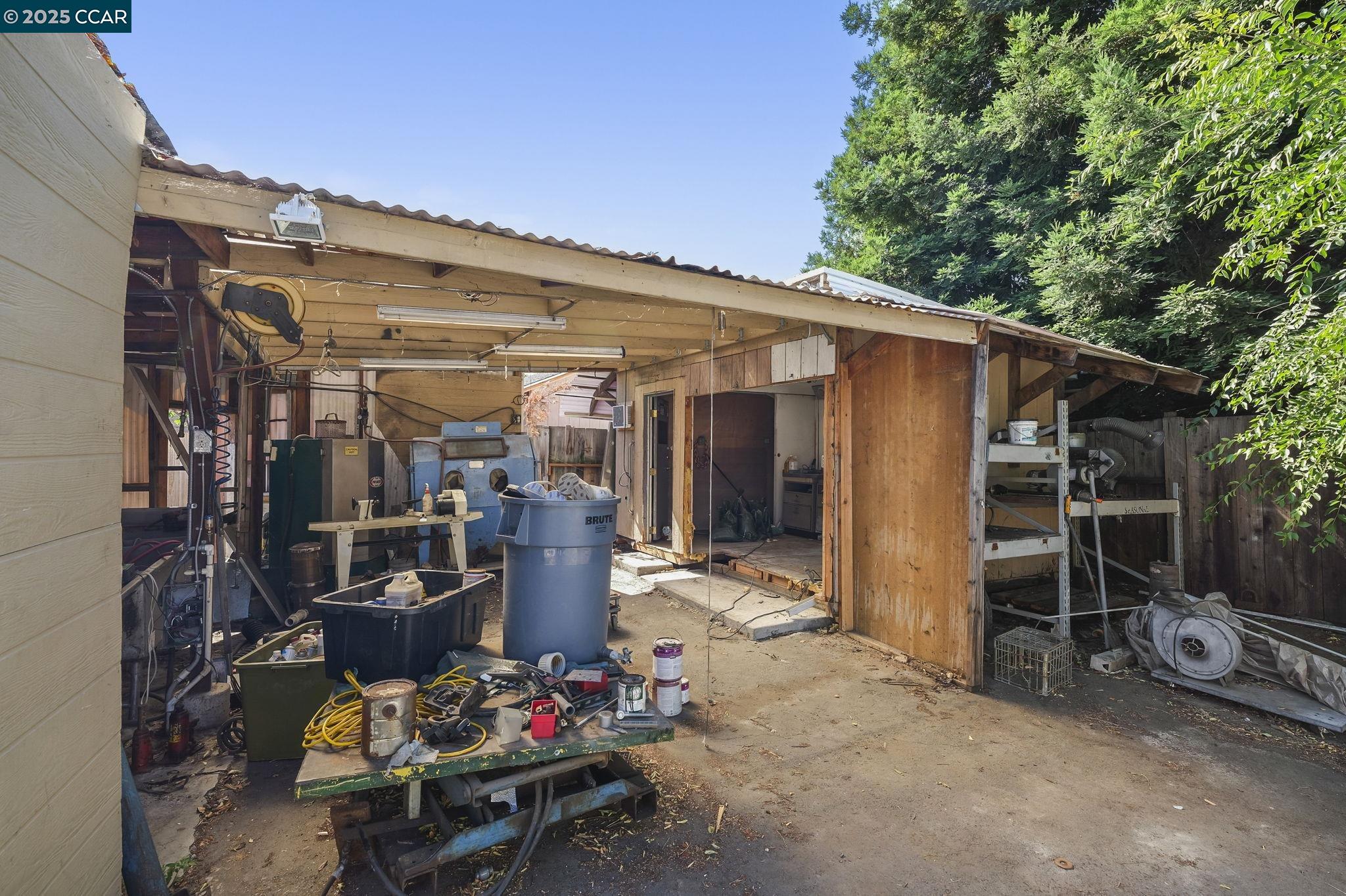 2061 Sherman Dr