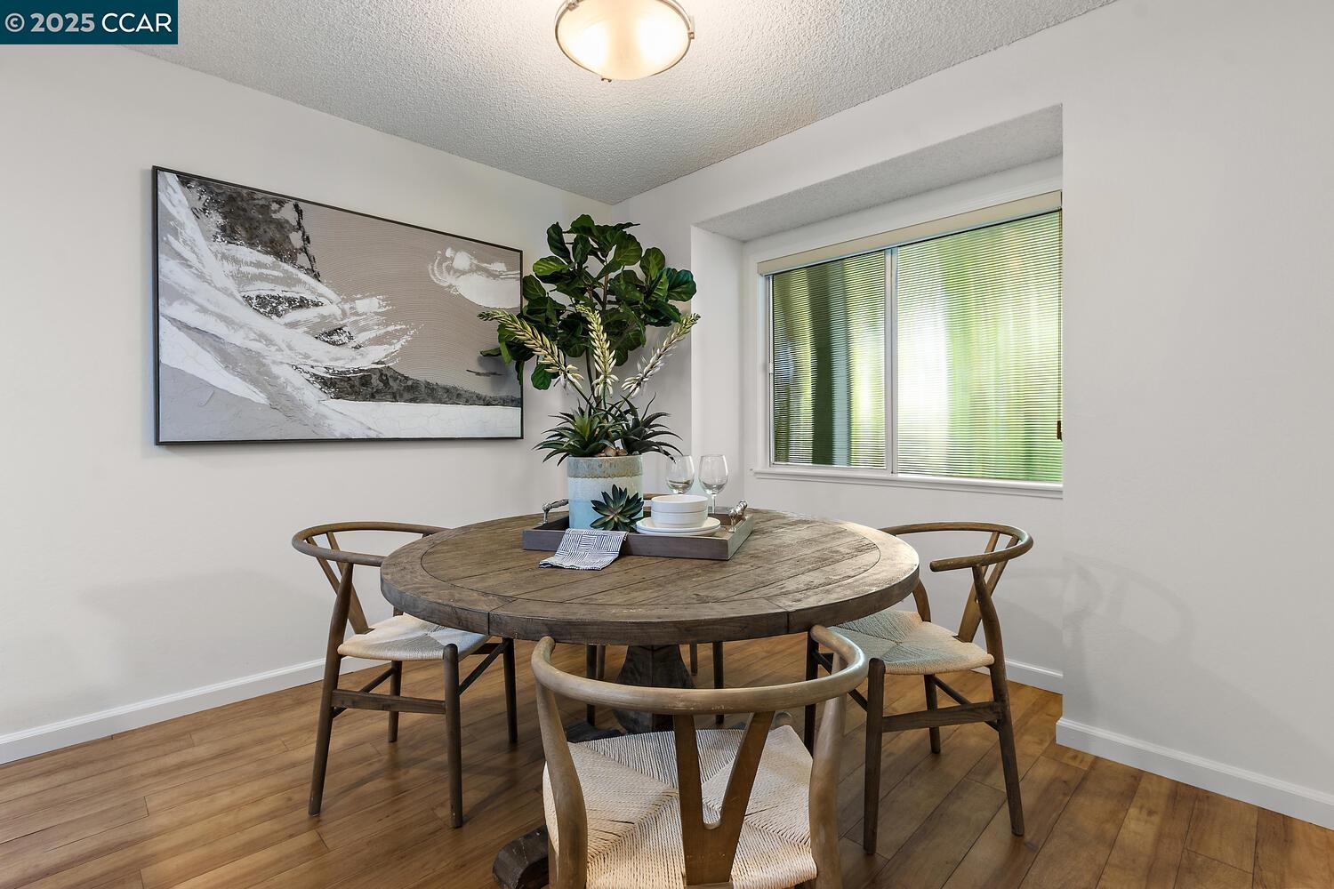 1501 Ptarmigan Dr # 2A