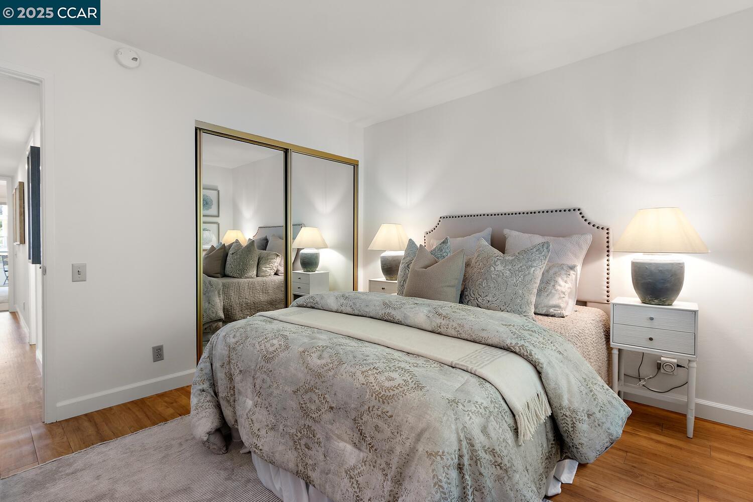 1501 Ptarmigan Dr # 2A