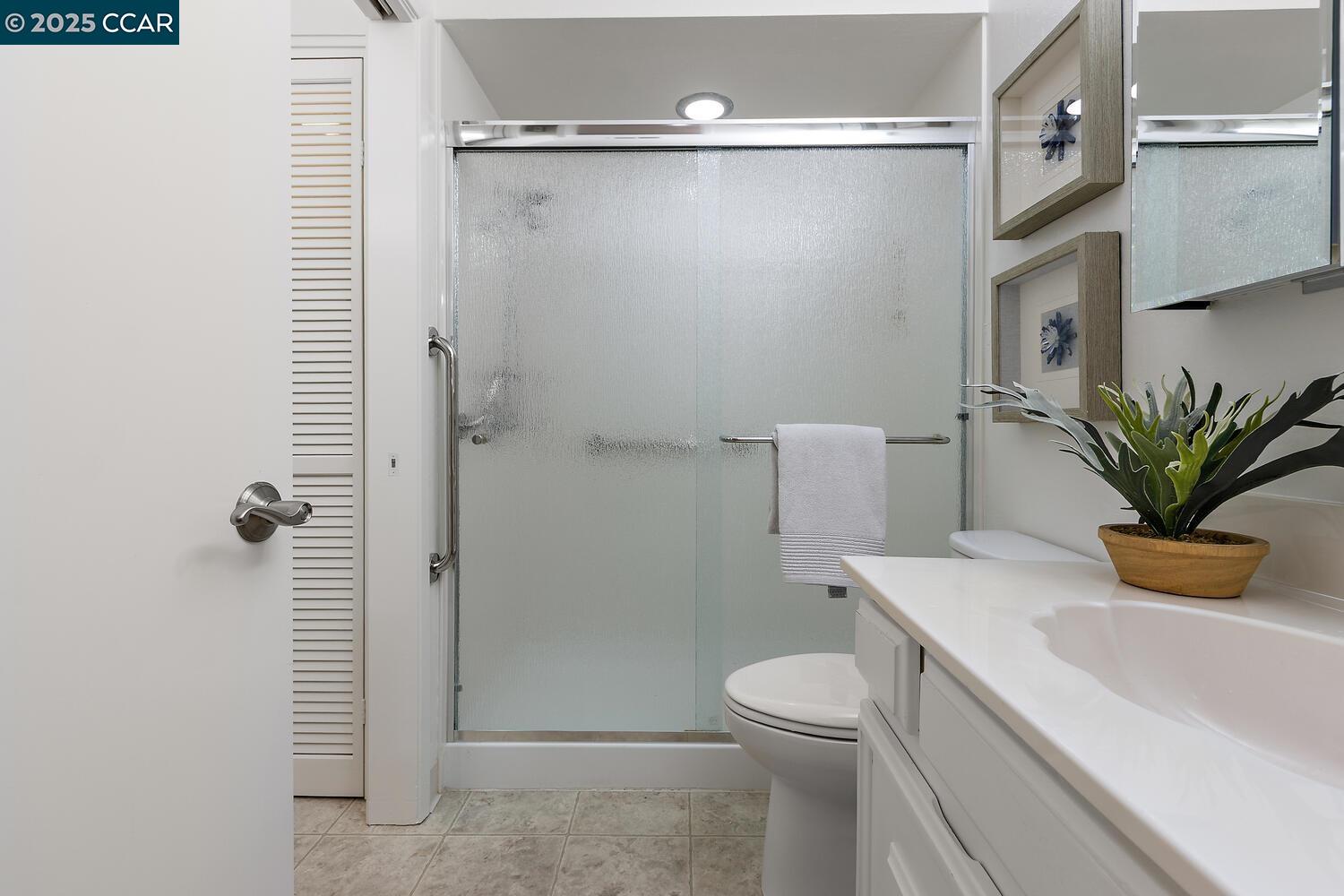 1501 Ptarmigan Dr # 2A