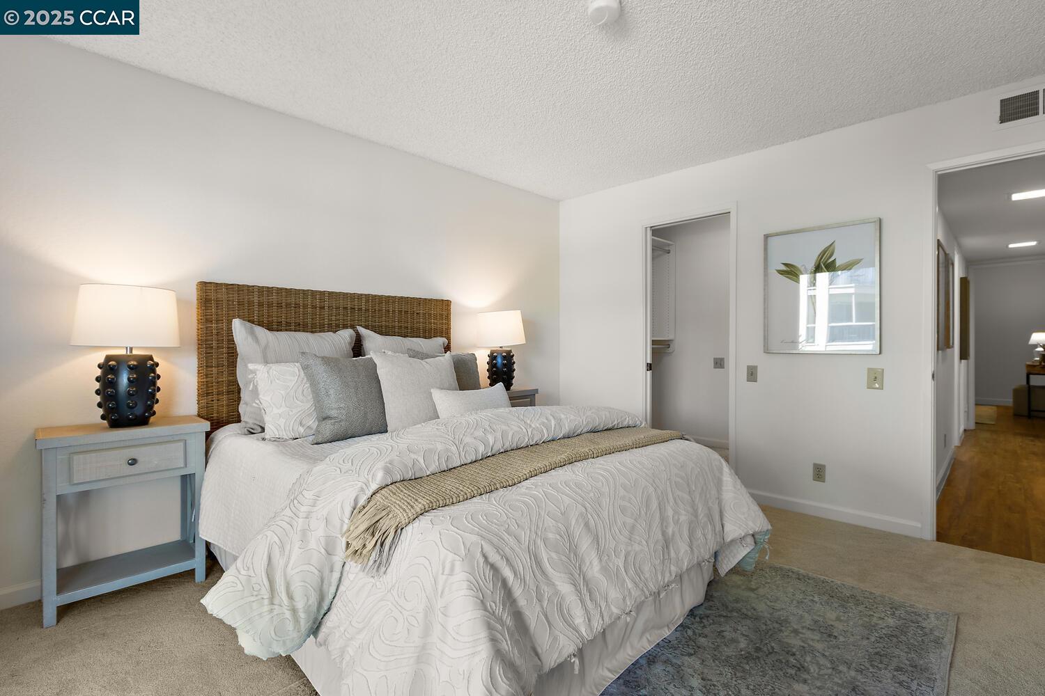 1501 Ptarmigan Dr # 2A