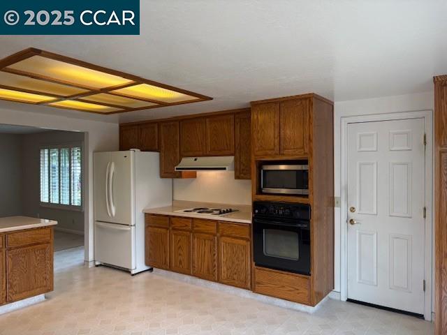 517 Van Buren Pl