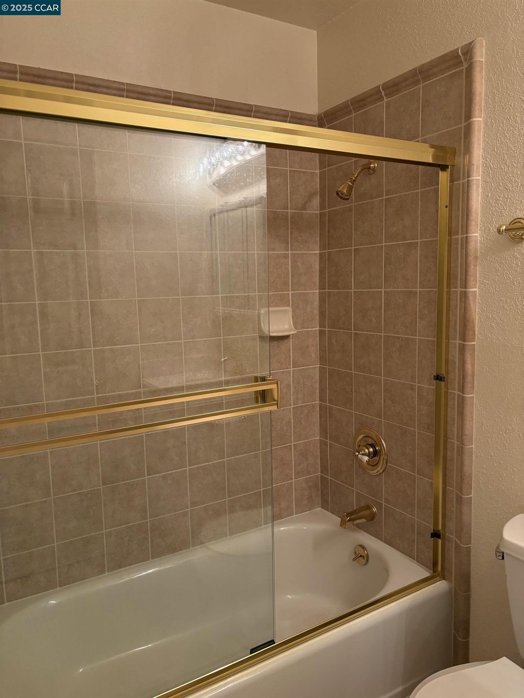 517 Van Buren Pl