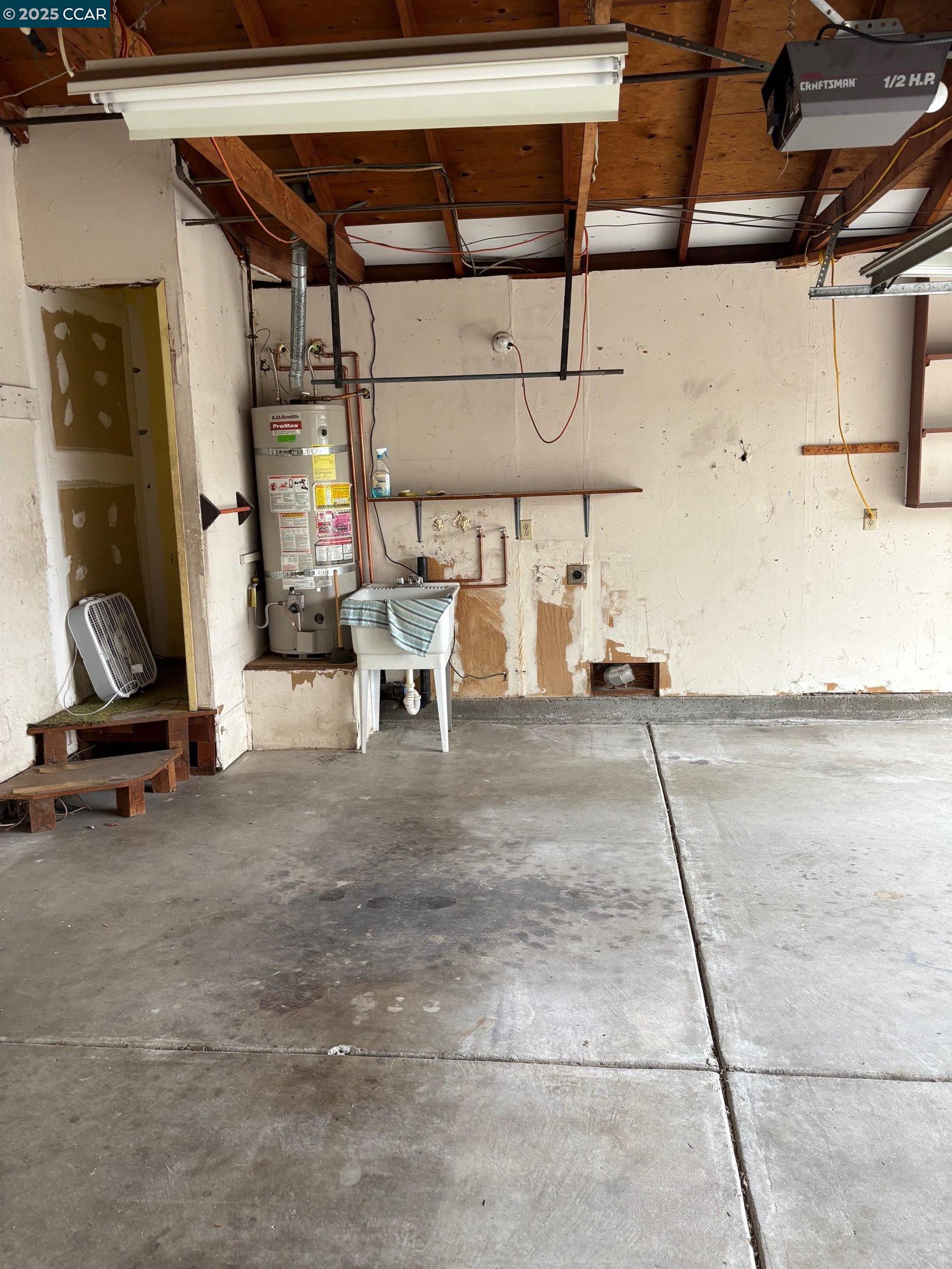517 Van Buren Pl