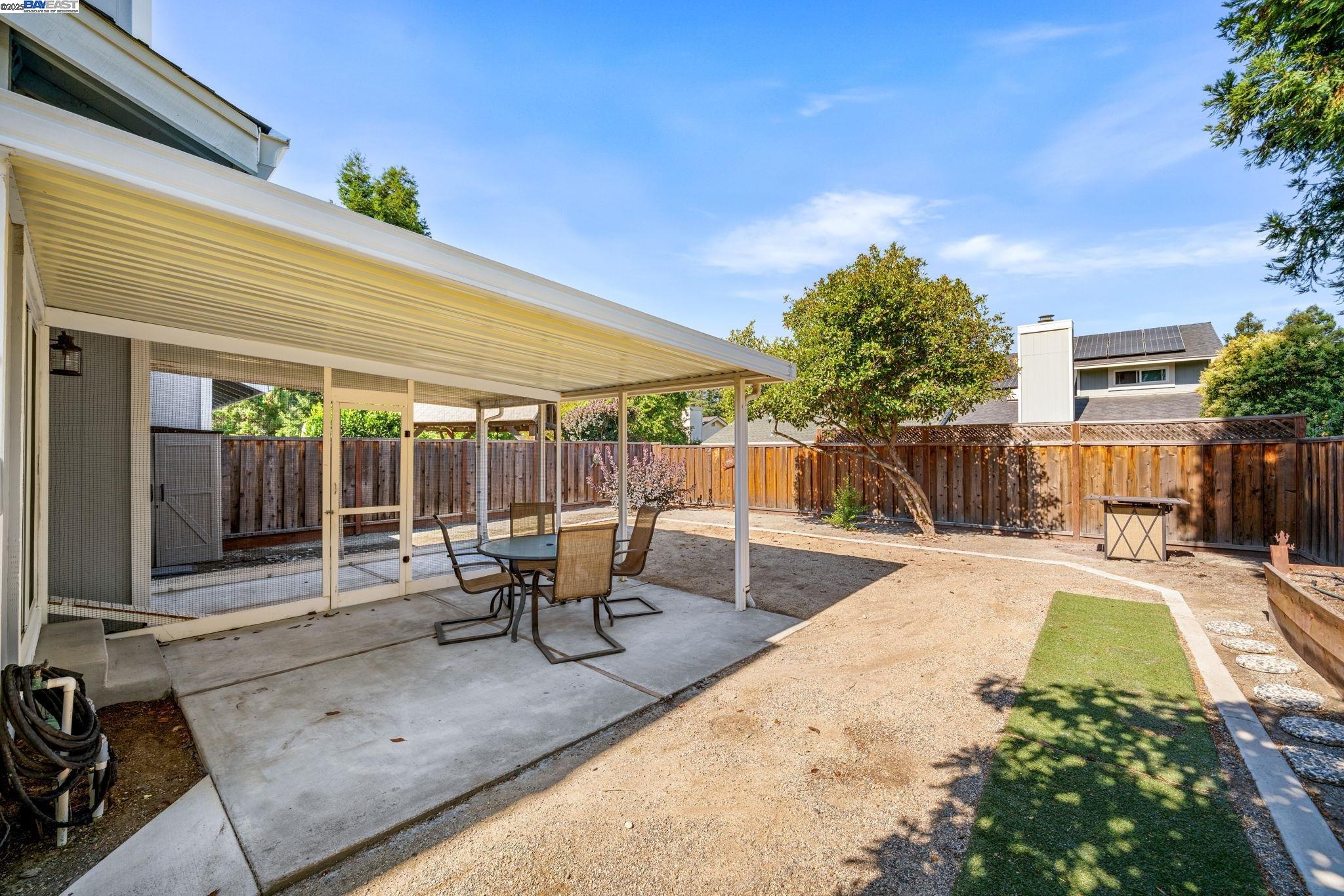 473 Andrea Cir
