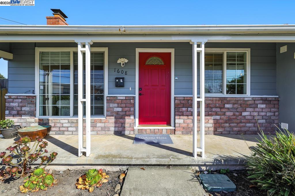 1608 Keller Ave