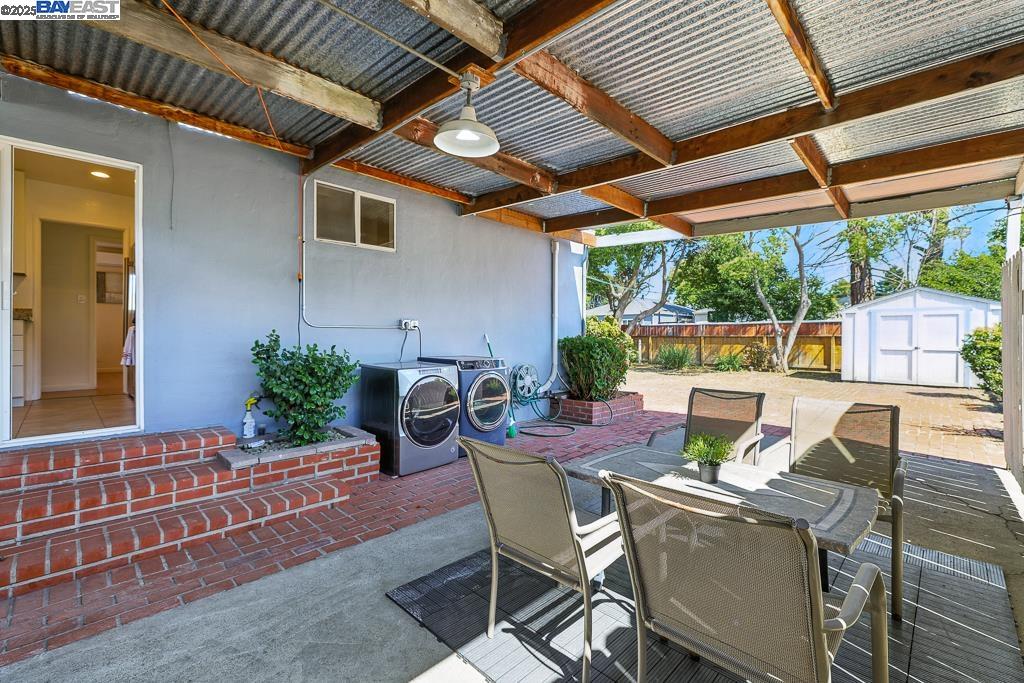 1608 Keller Ave