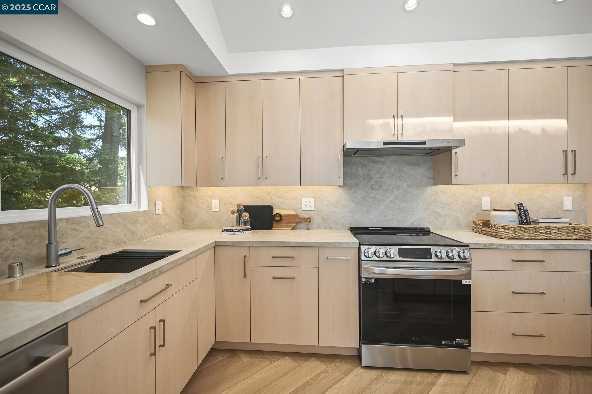 1824 Stanley Dollar Dr # 4C