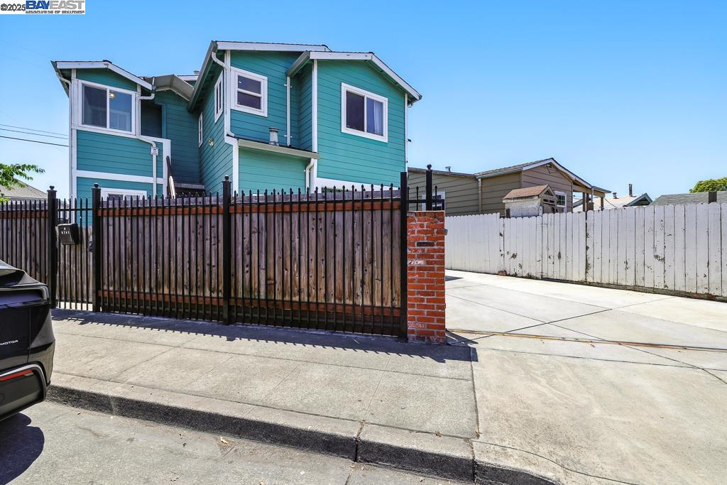 2593 62Nd Ave