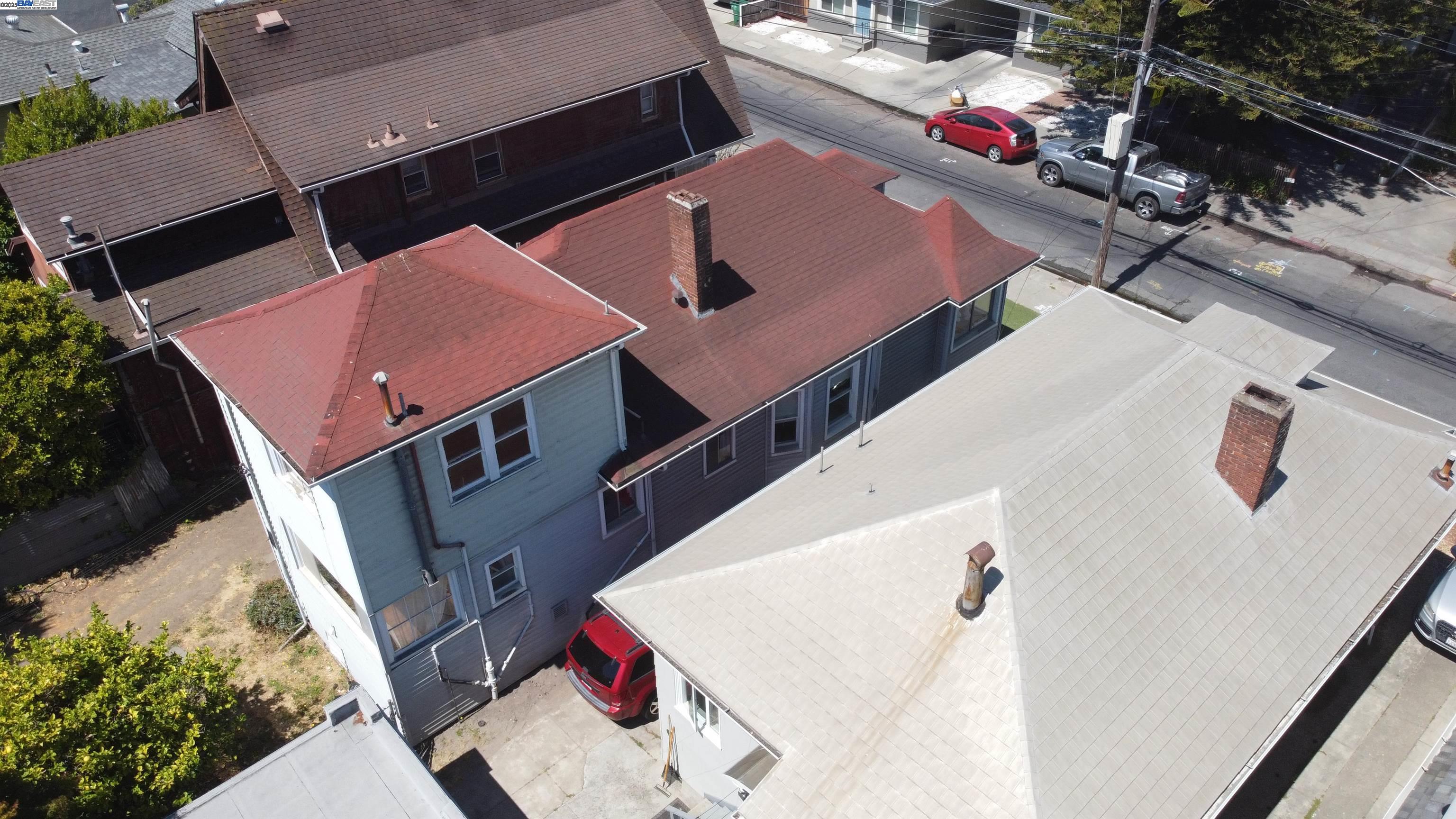1424 Walnut St