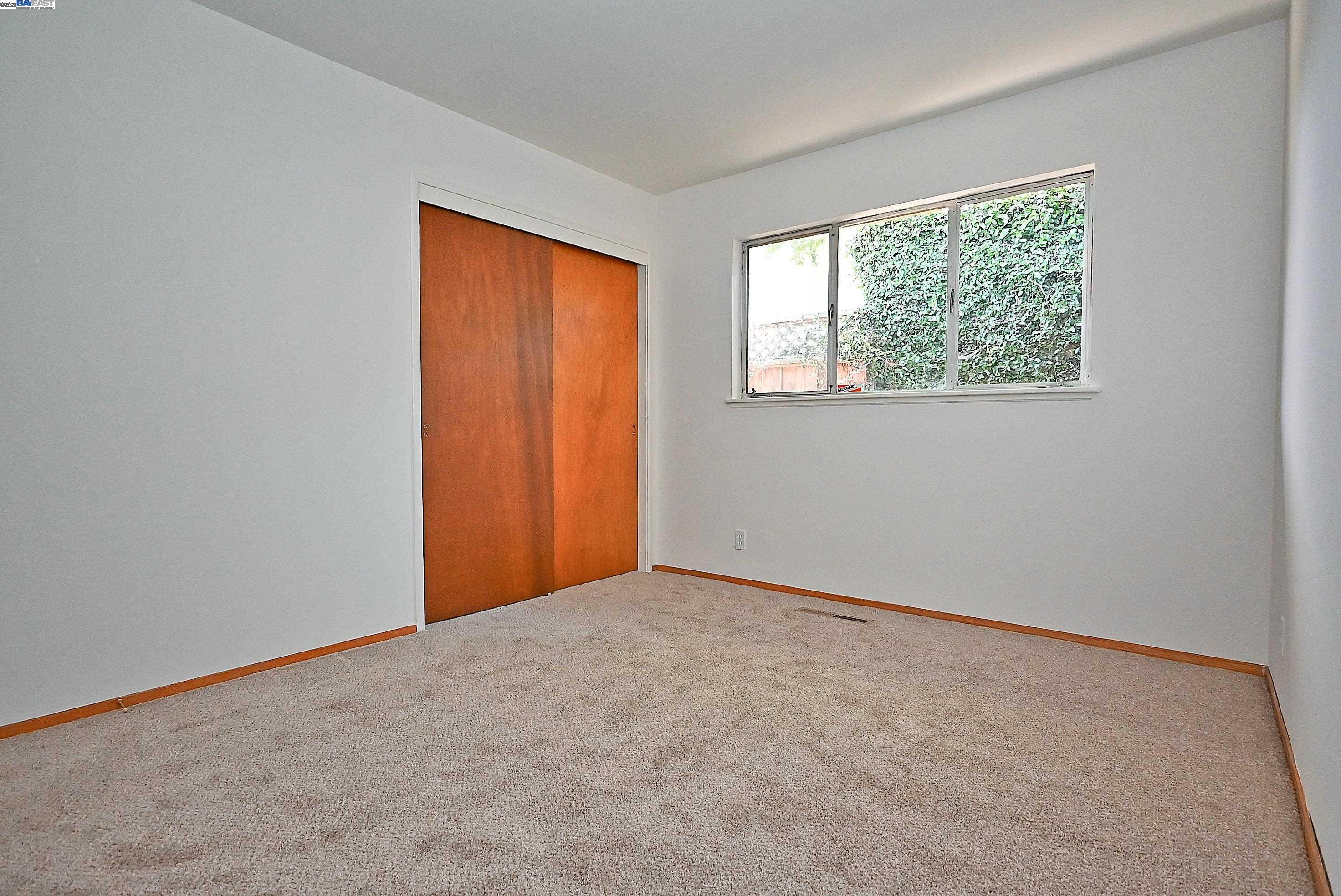21287 Kahlert