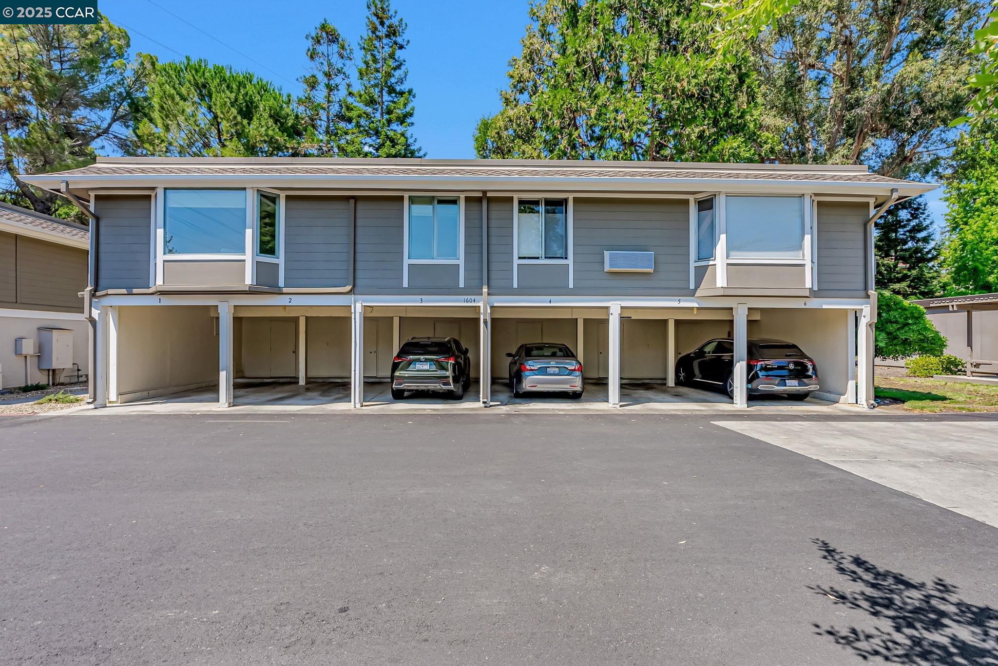 3395 Tice Creek Dr # 2