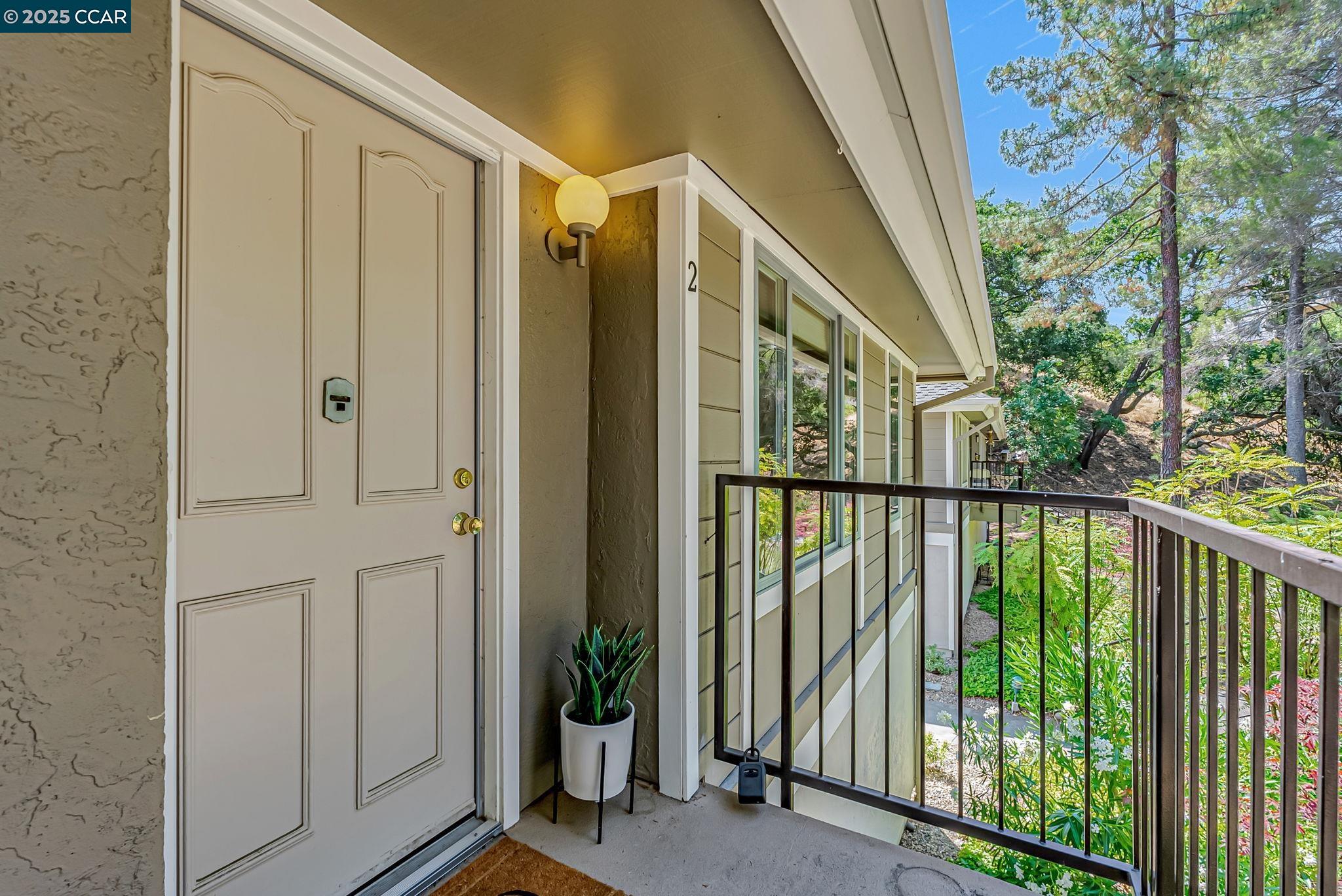 3395 Tice Creek Dr # 2