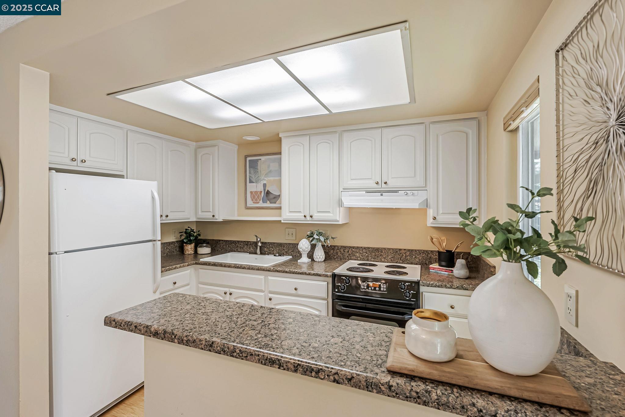 3395 Tice Creek Dr # 2