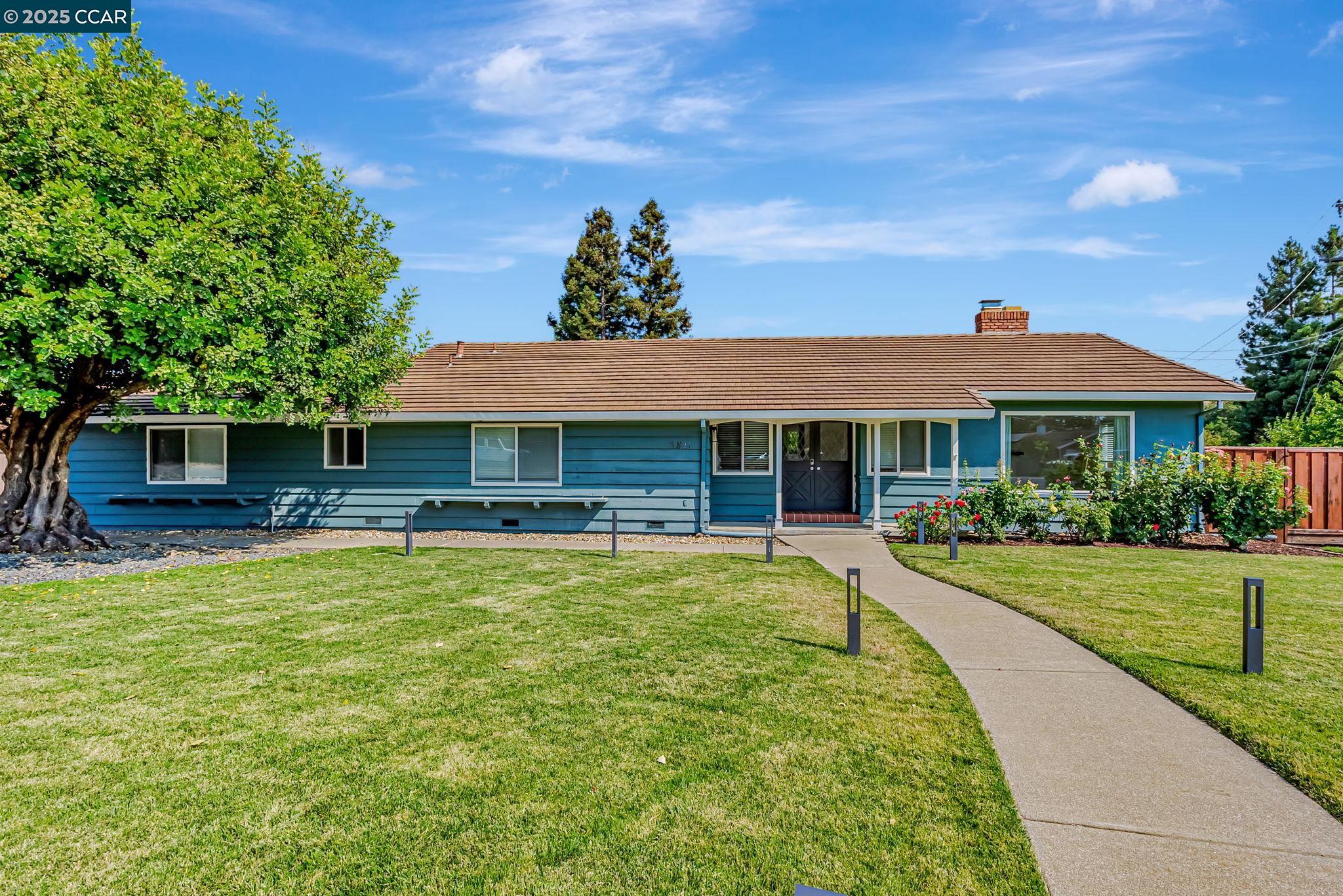 5891 Caulfield Dr