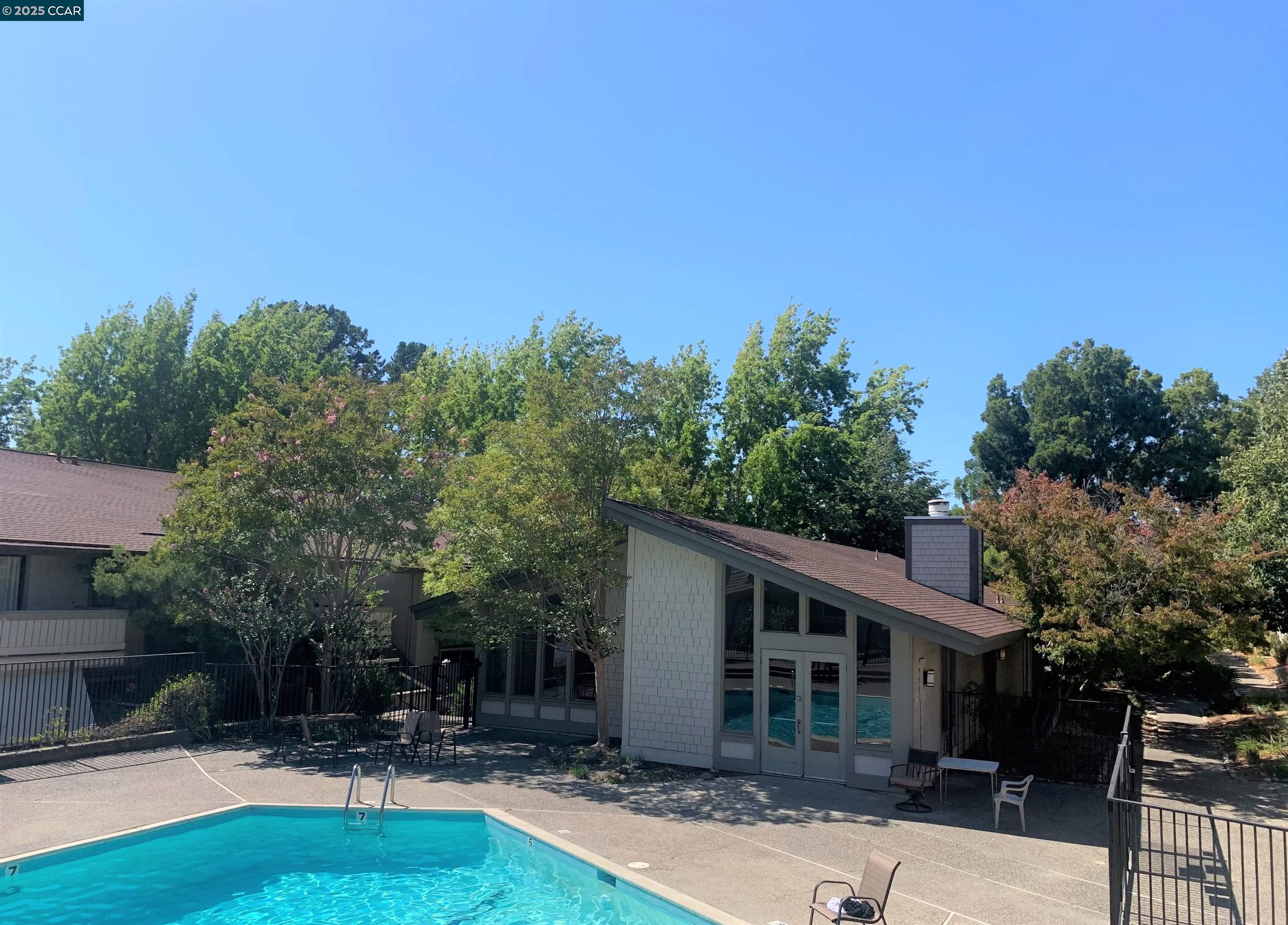 1437 Marchbanks Dr # 7