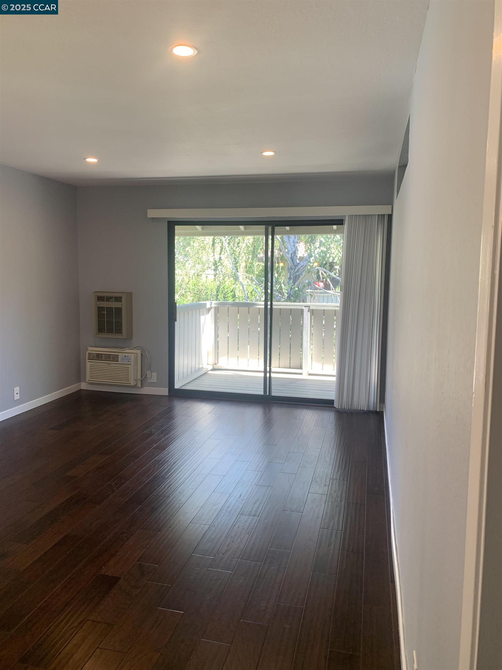 1437 Marchbanks Dr # 7