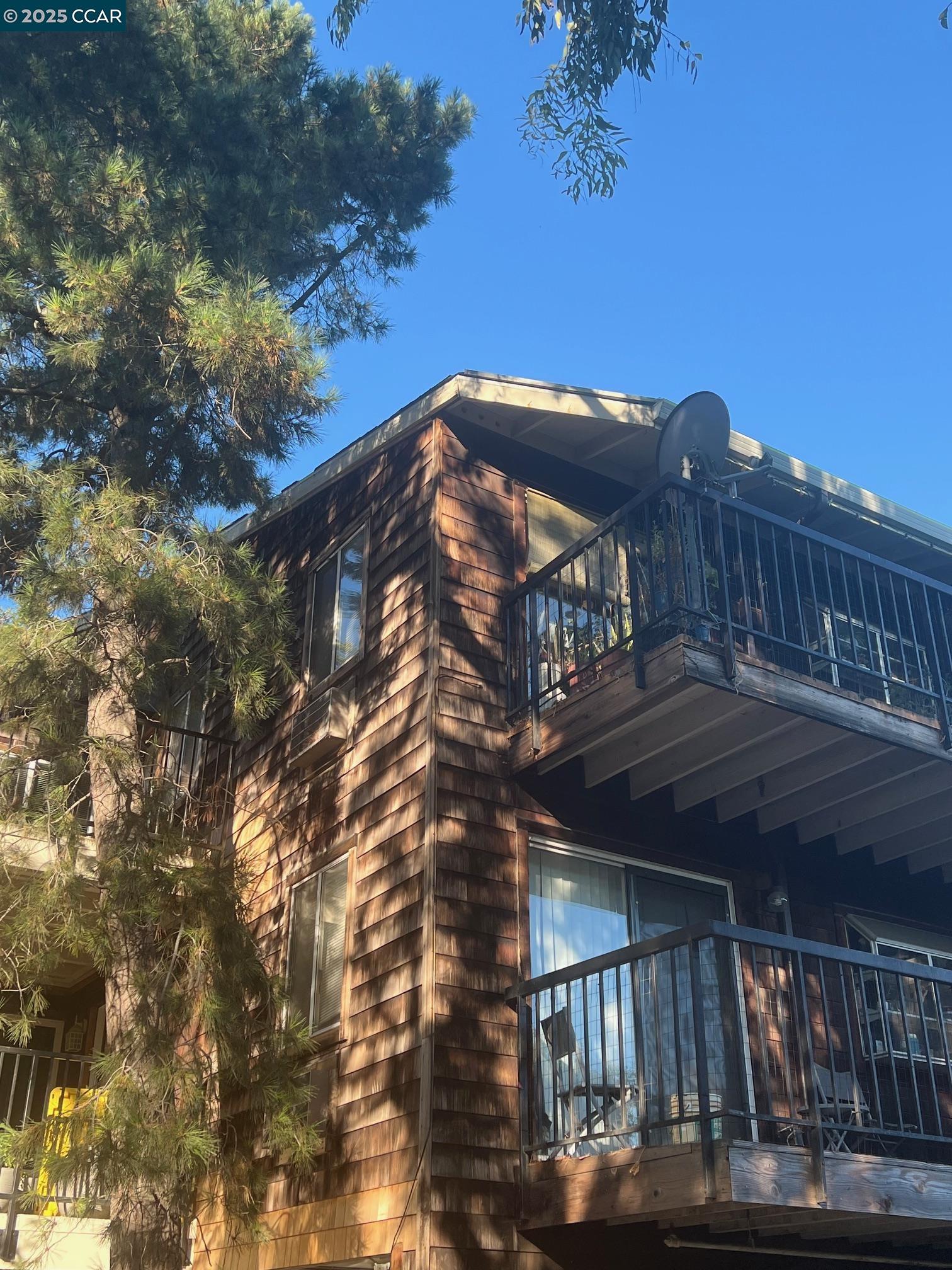 1971 Bonifacio St # 6