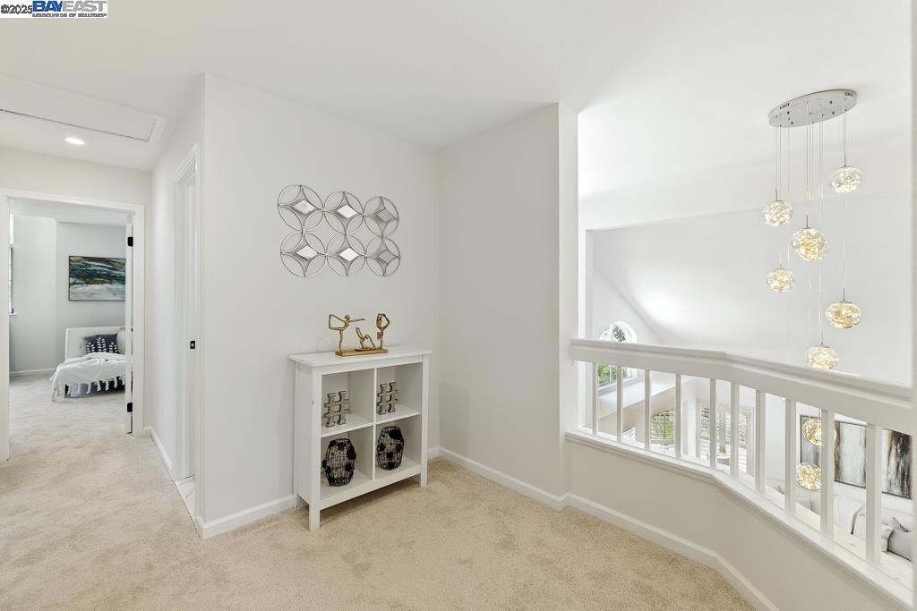 302 Carson St