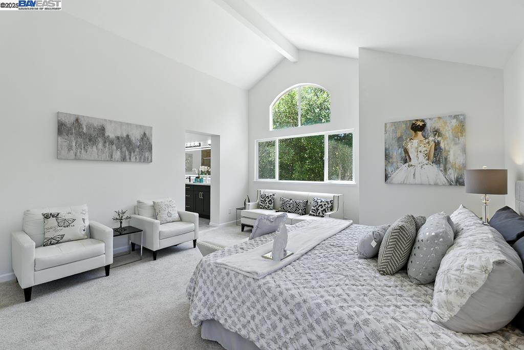 302 Carson St