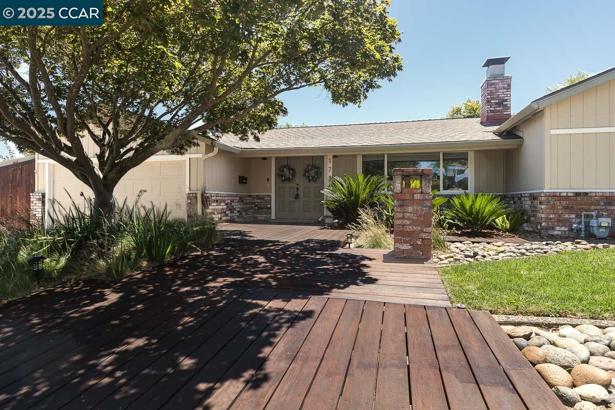 1736 Silverwood Dr