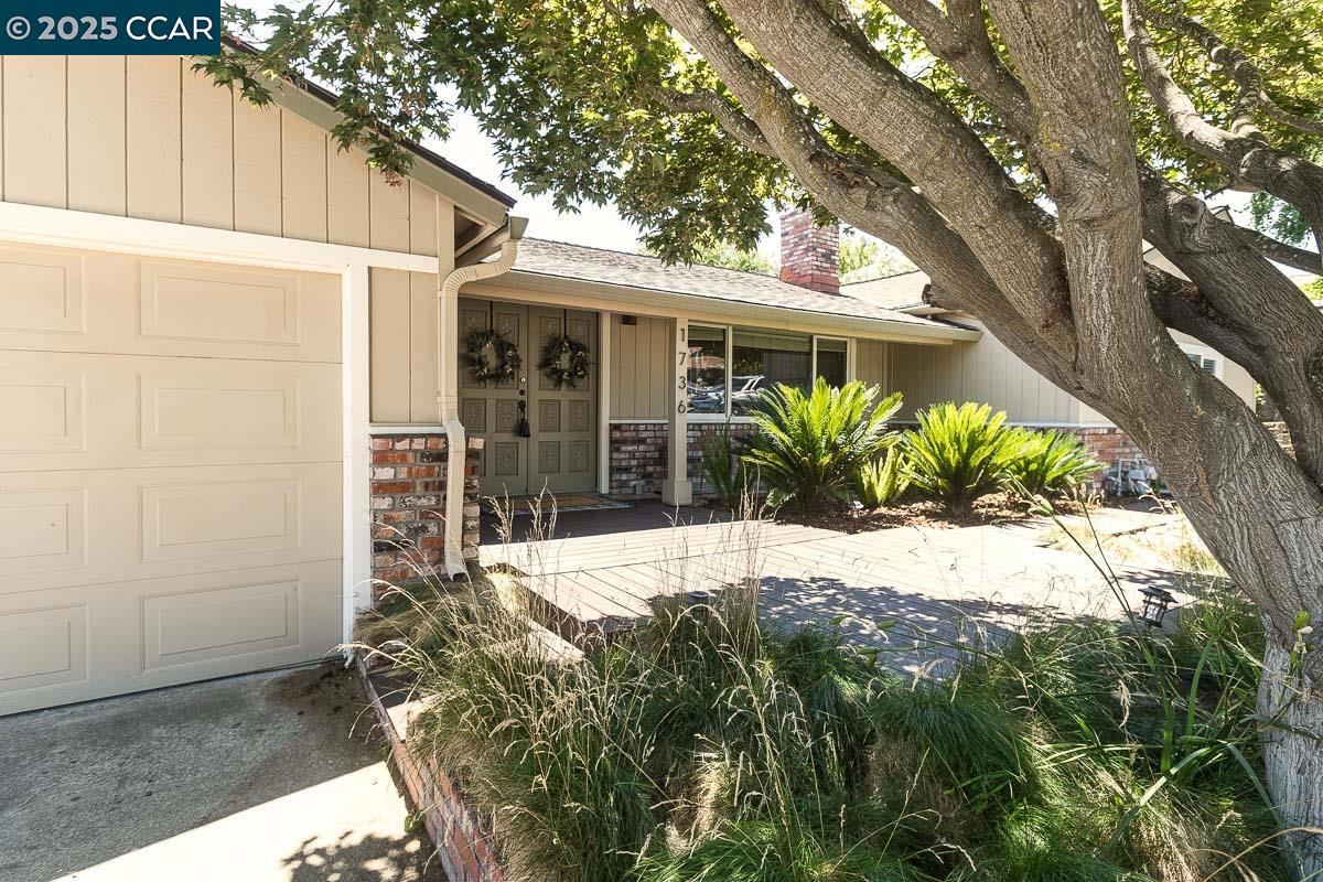 1736 Silverwood Dr
