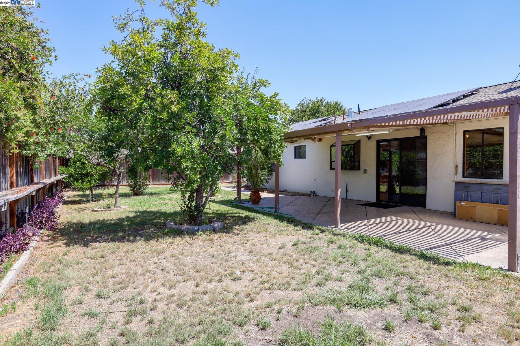 850 Tanager Rd