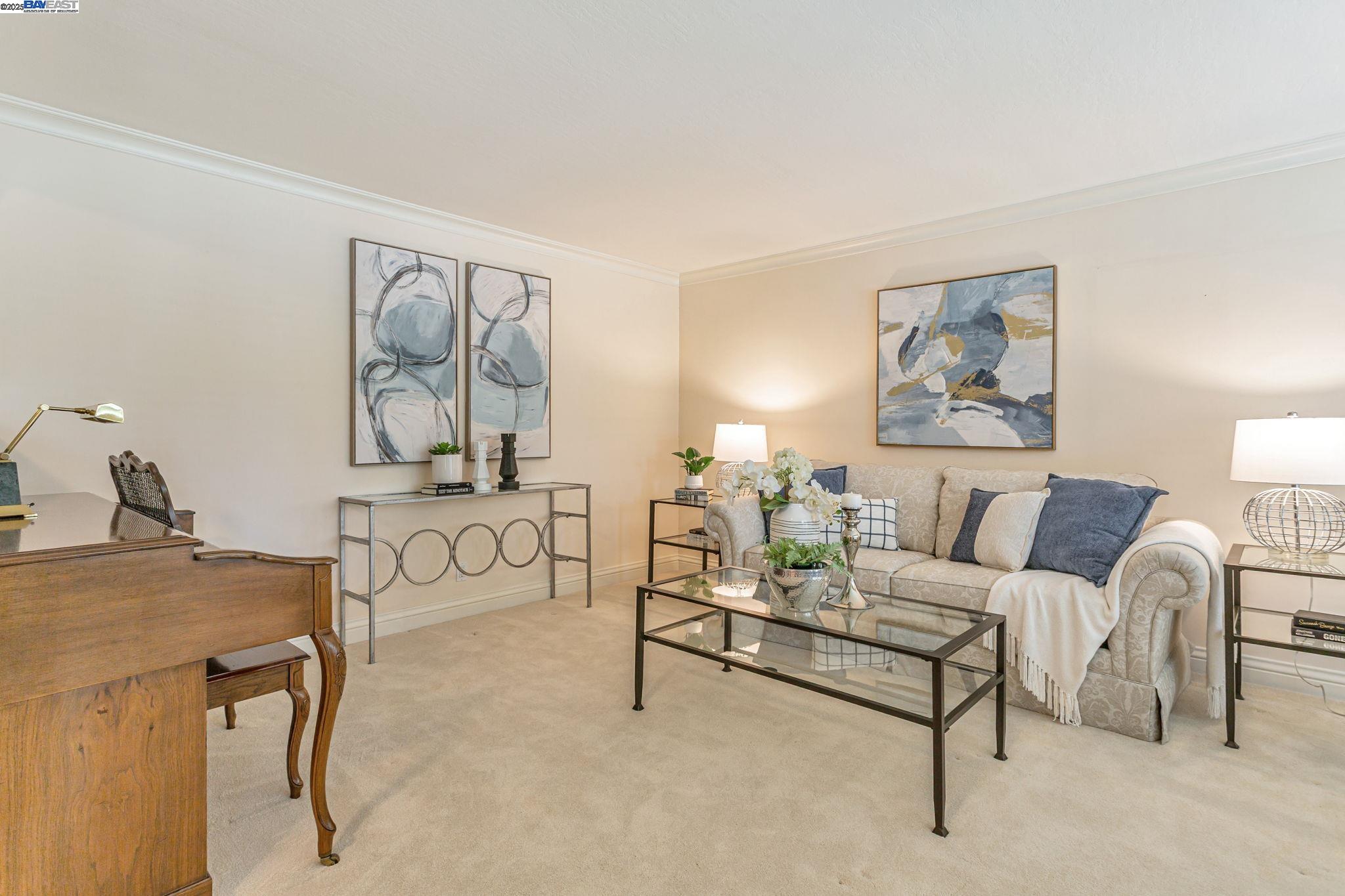 736 Tunbridge Rd