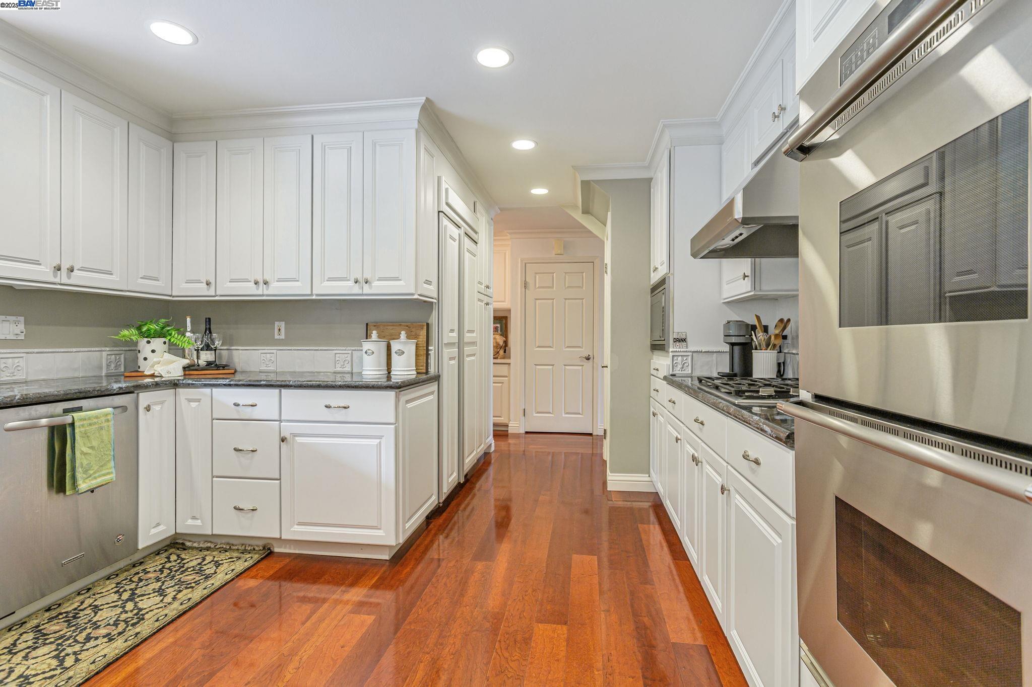 736 Tunbridge Rd