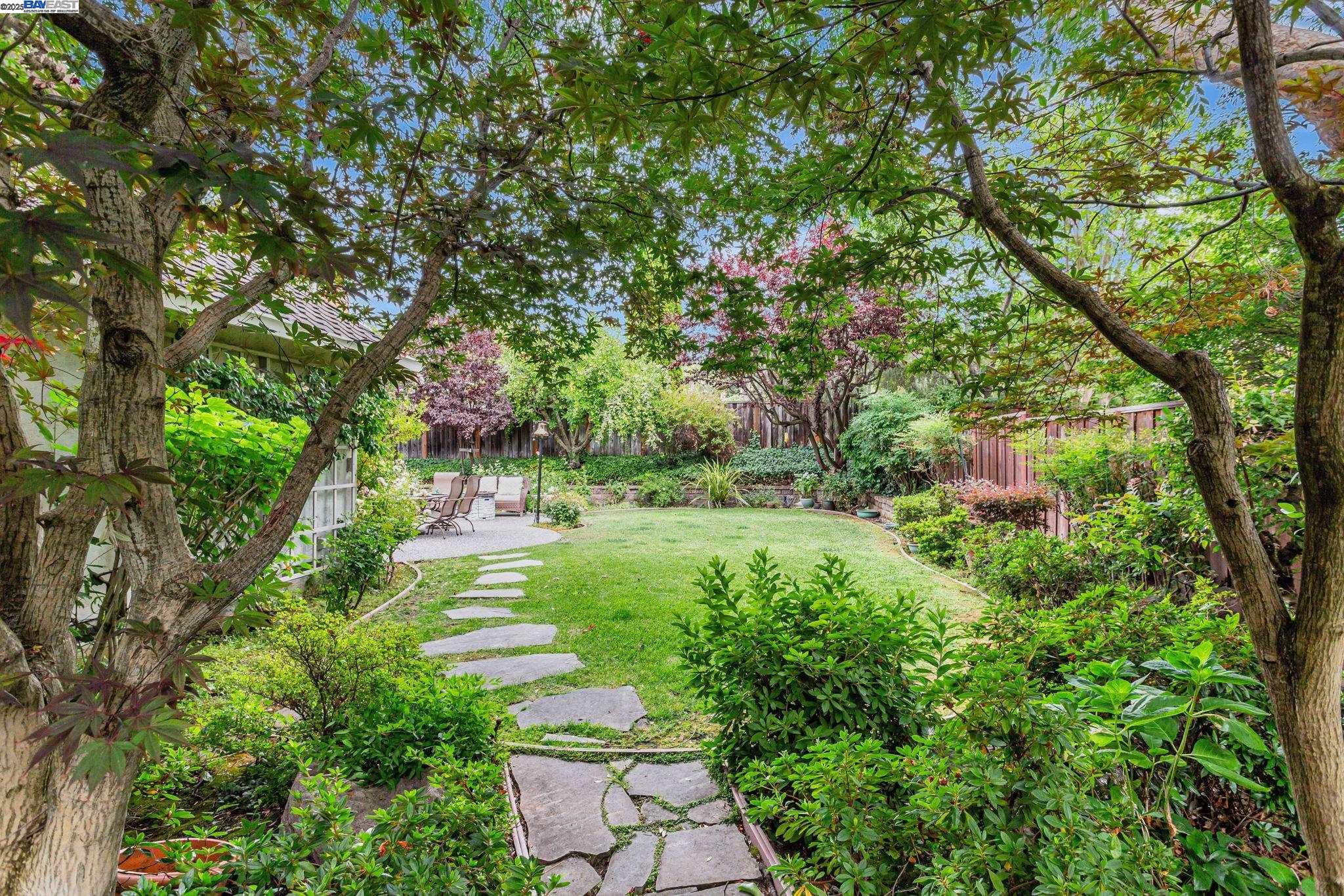736 Tunbridge Rd