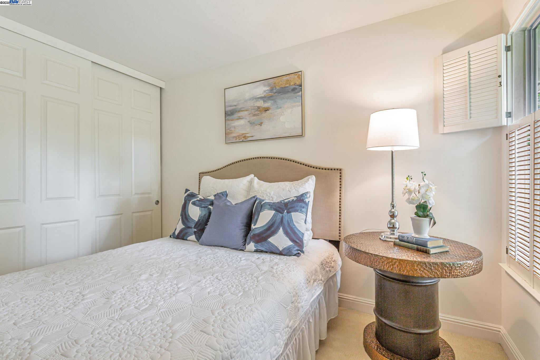 736 Tunbridge Rd