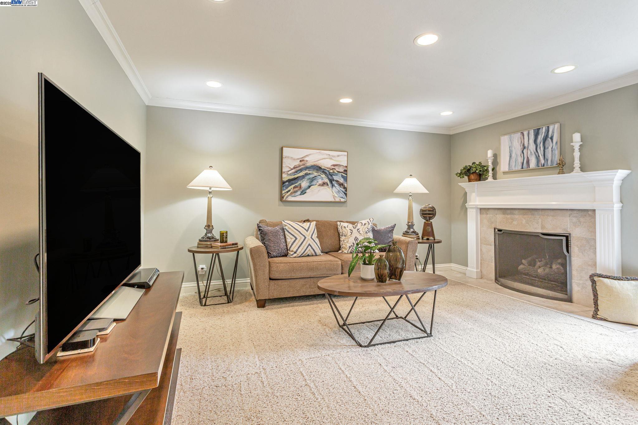 736 Tunbridge Rd