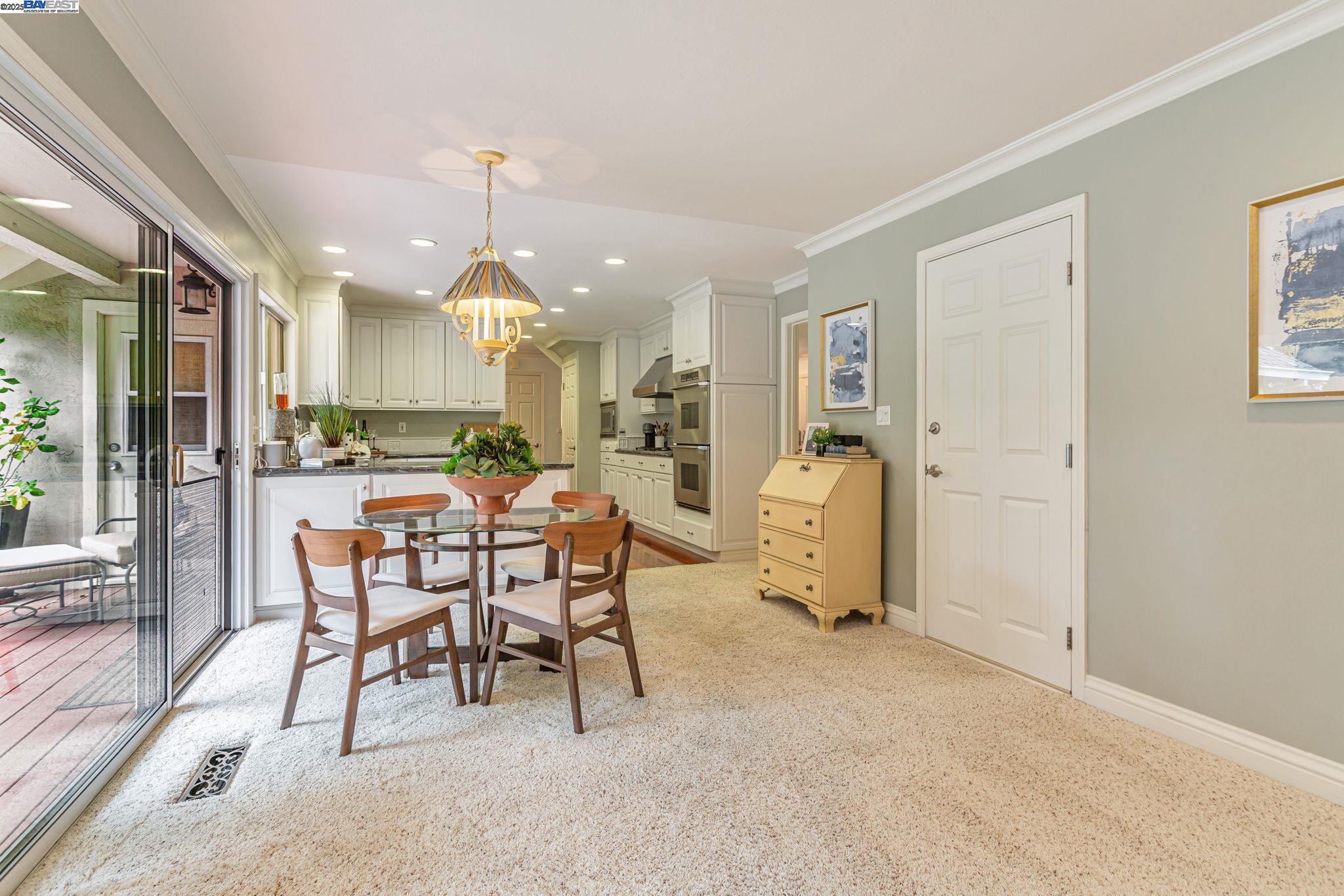 736 Tunbridge Rd
