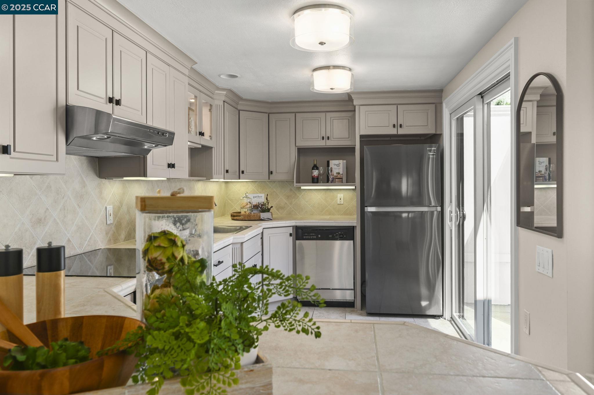 2016 Golden Rain Rd # 3 Unit: #3