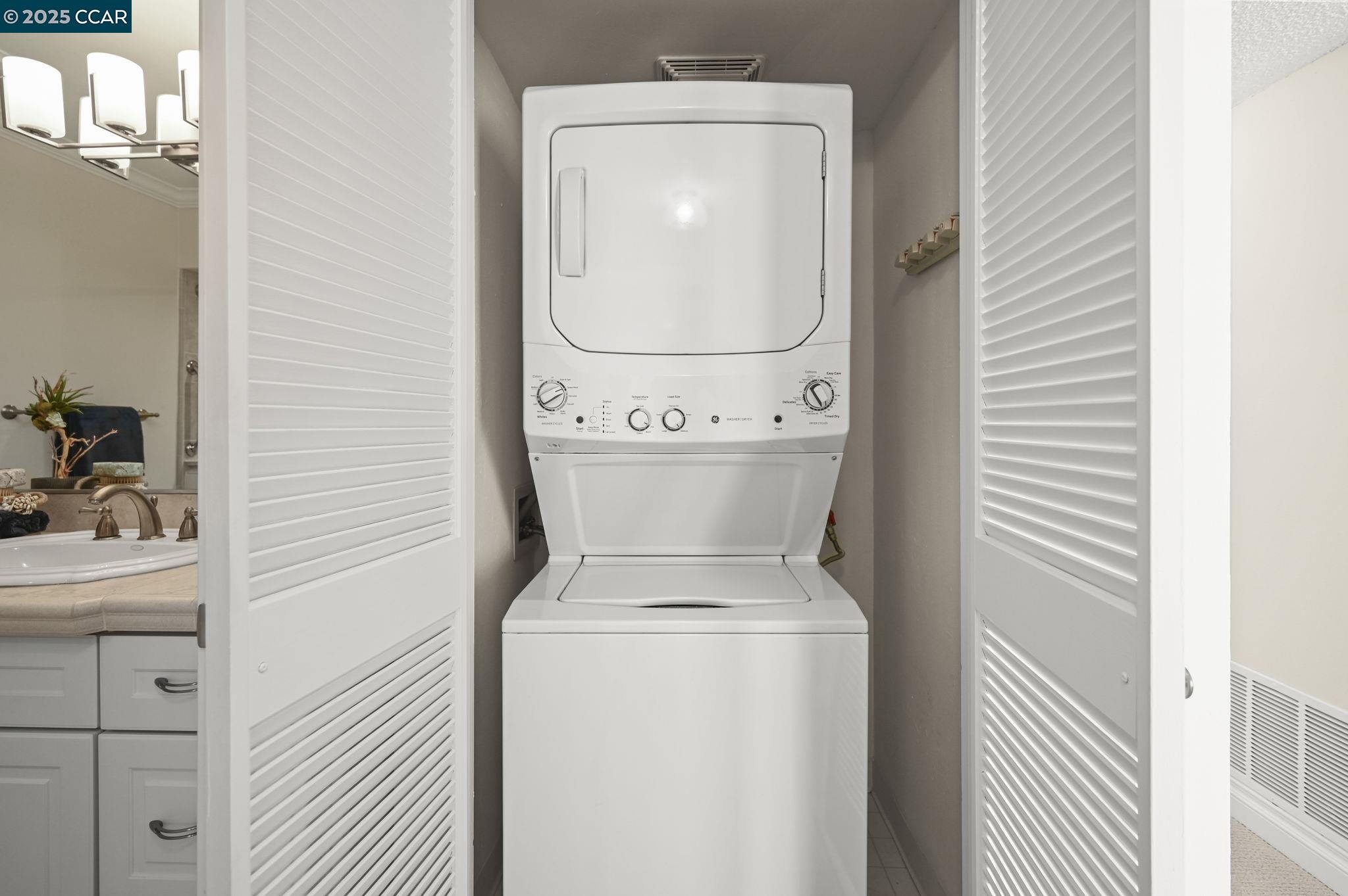 2016 Golden Rain Rd # 3 Unit: #3