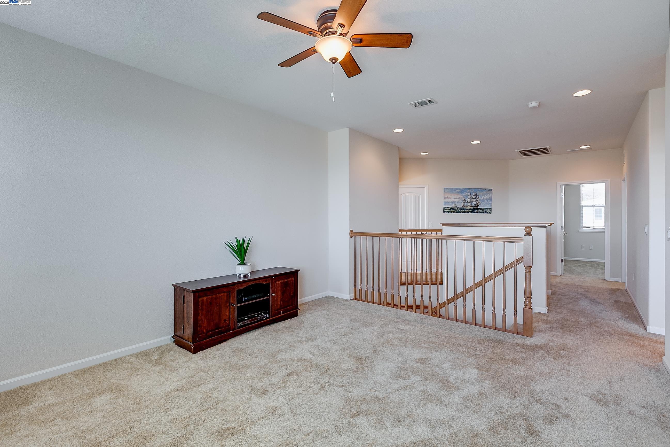2528 AMANTEA WAY