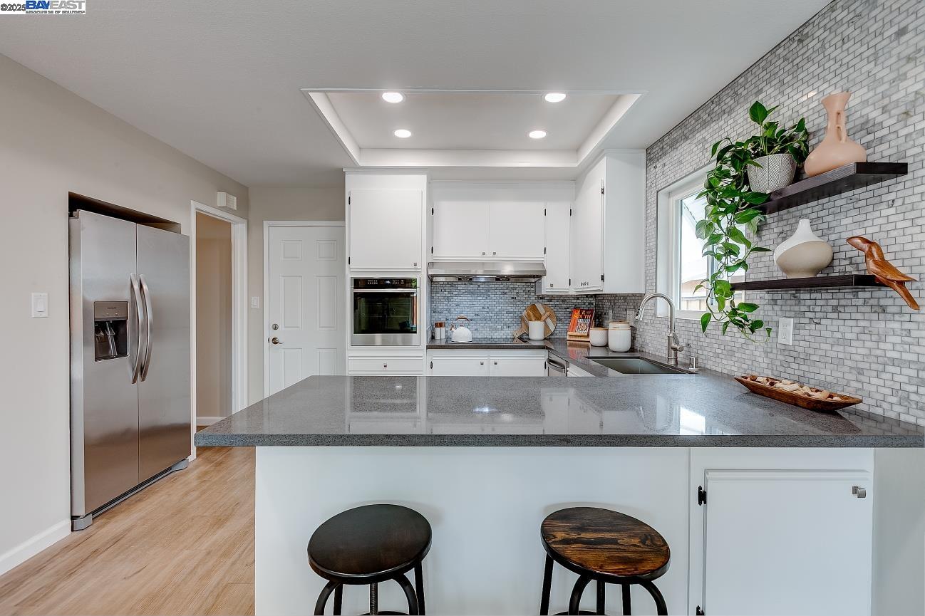 1957 Lilac Ave