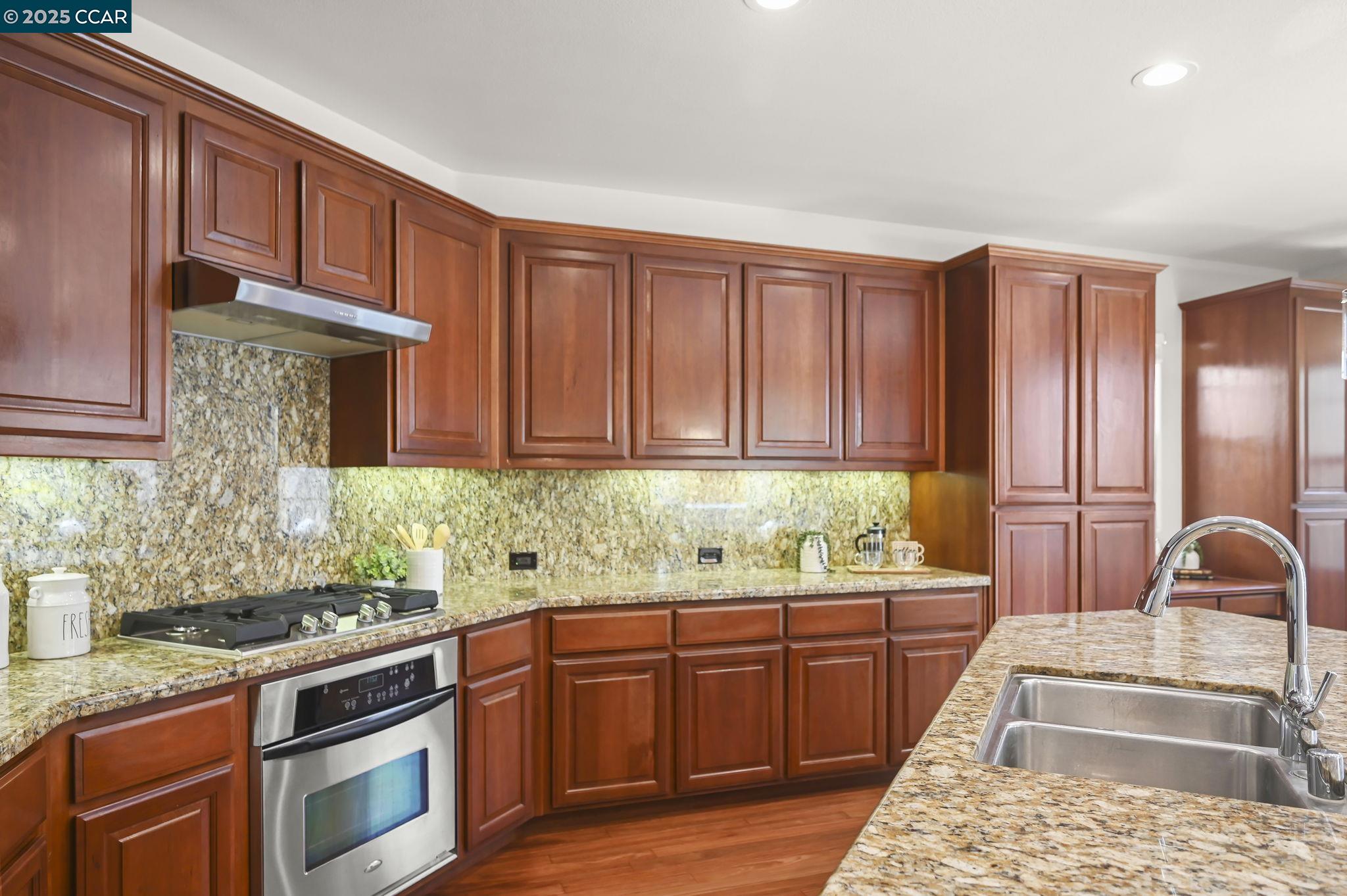 2371 Magnolia Bridge Dr