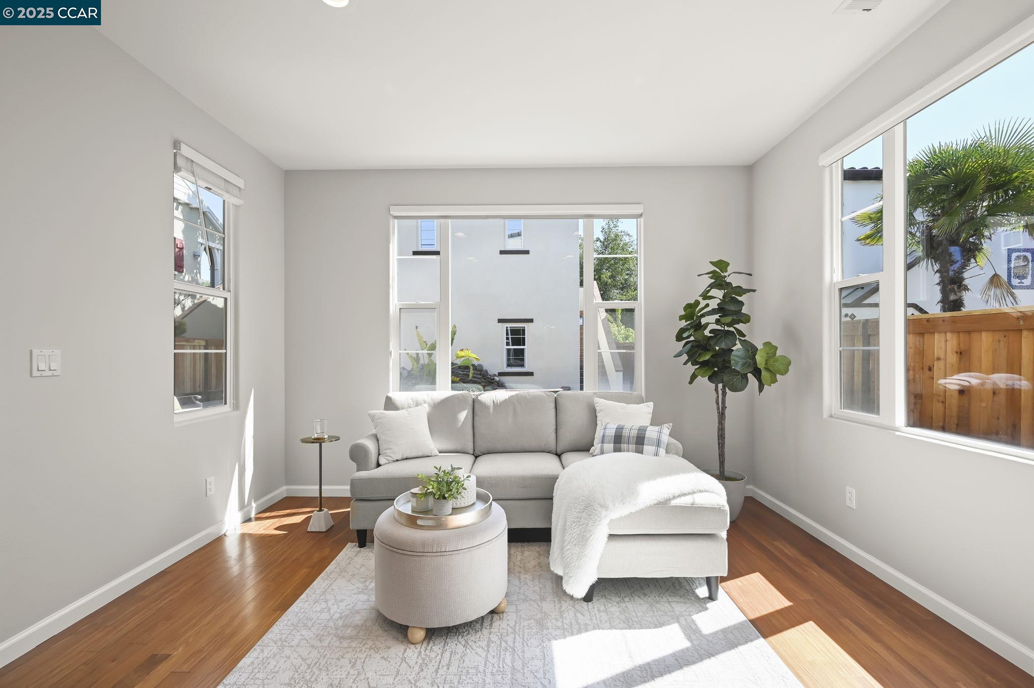 2371 Magnolia Bridge Dr