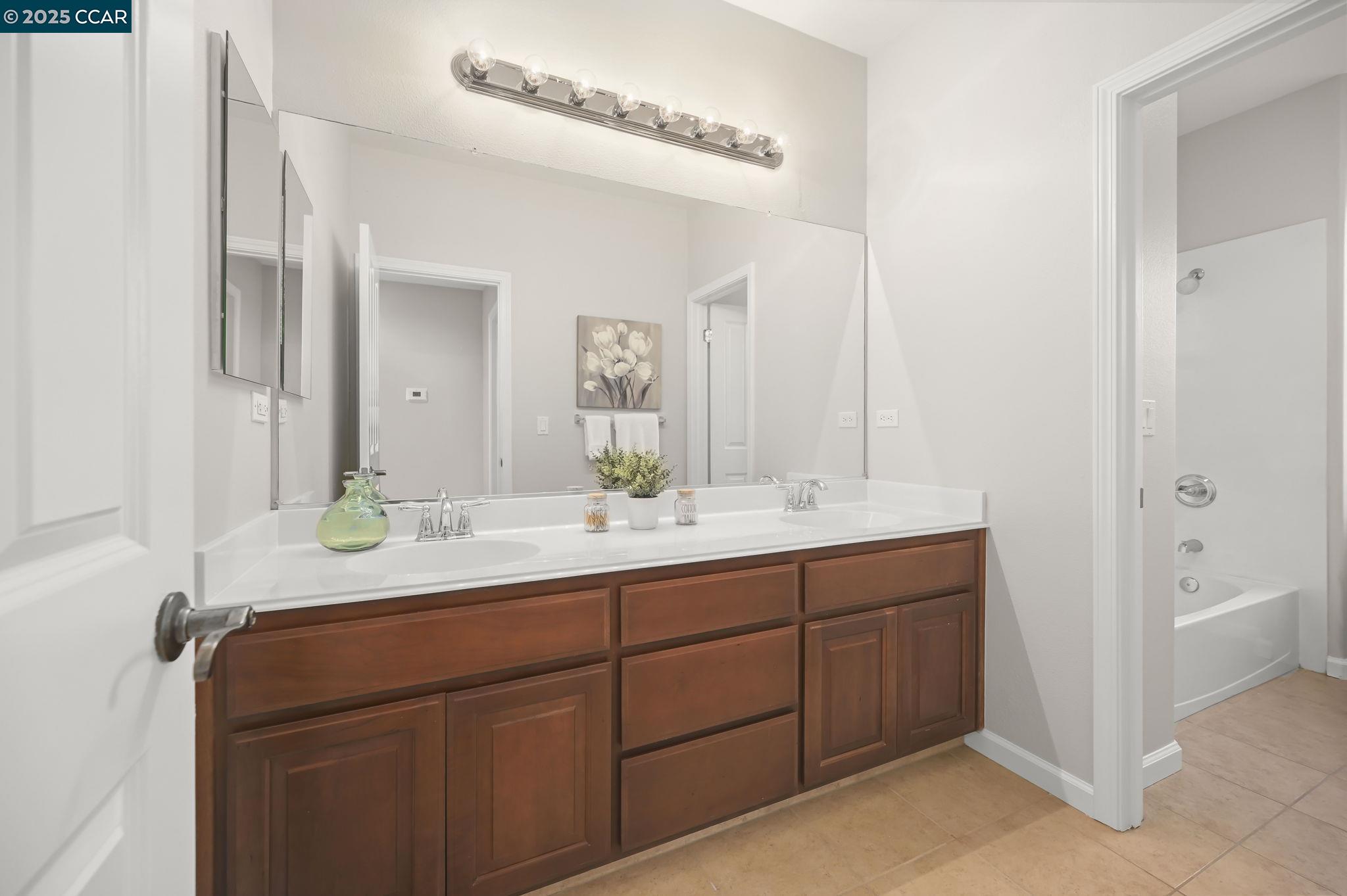 2371 Magnolia Bridge Dr