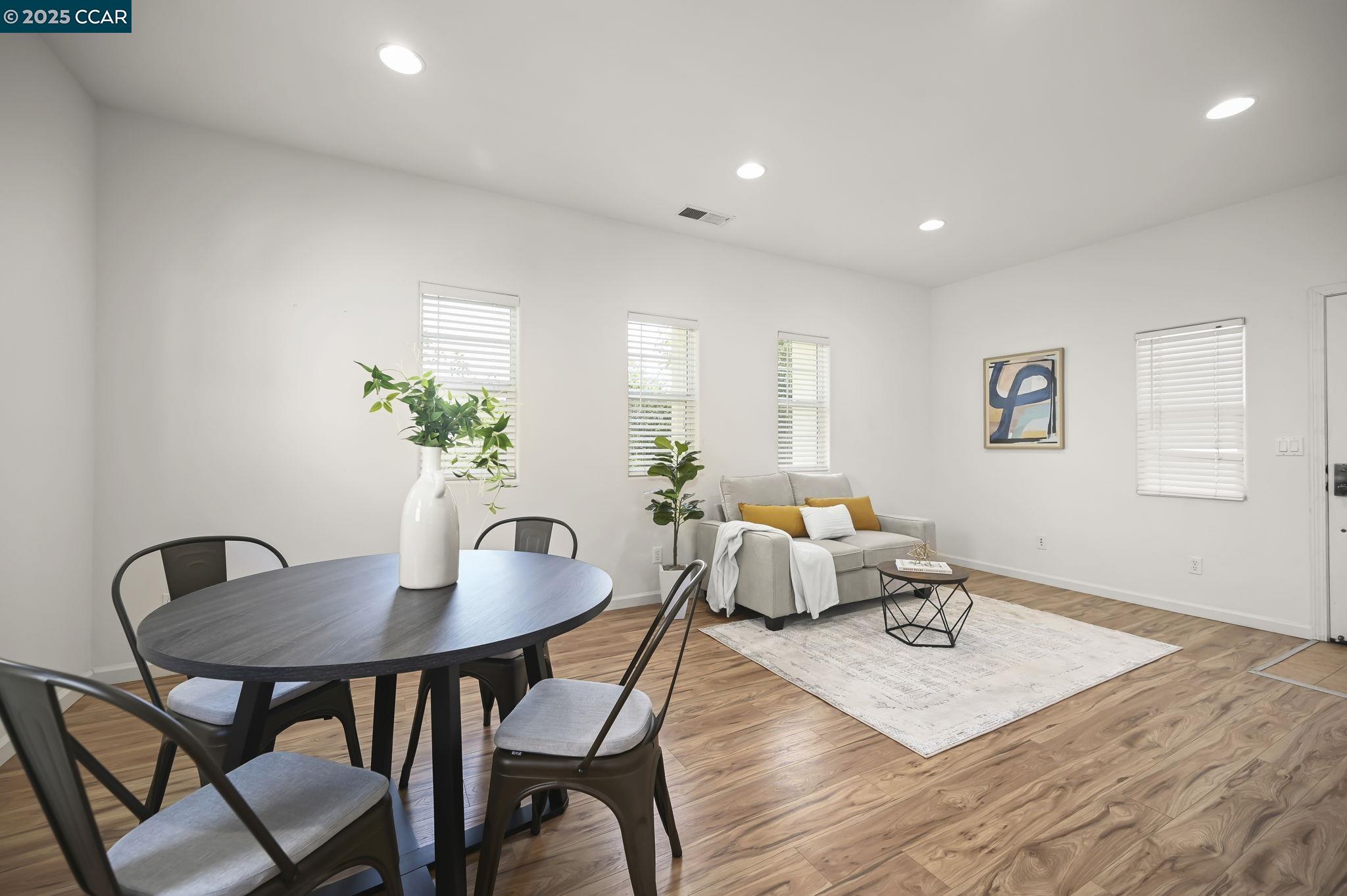 2371 Magnolia Bridge Dr