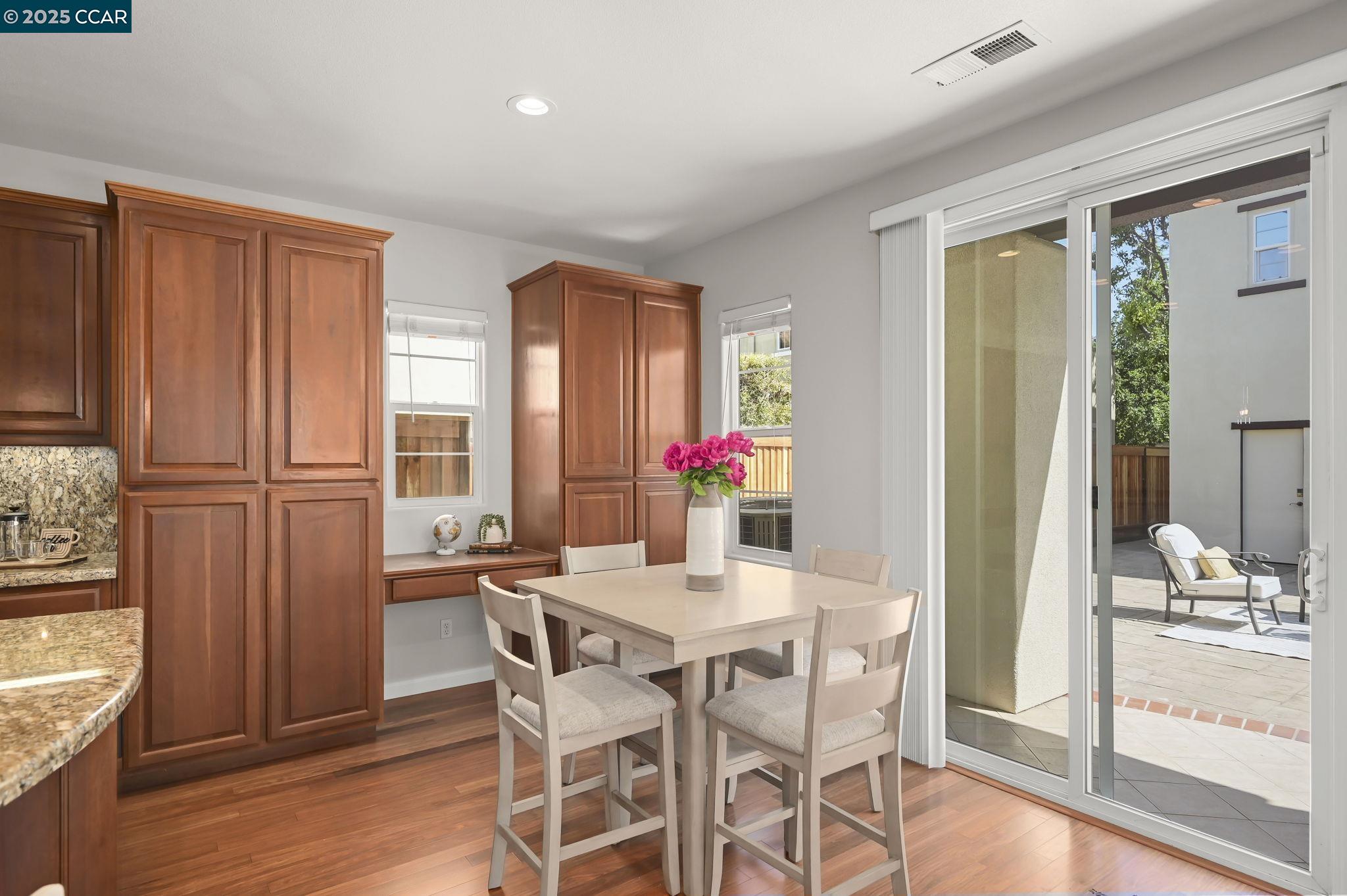 2371 Magnolia Bridge Dr